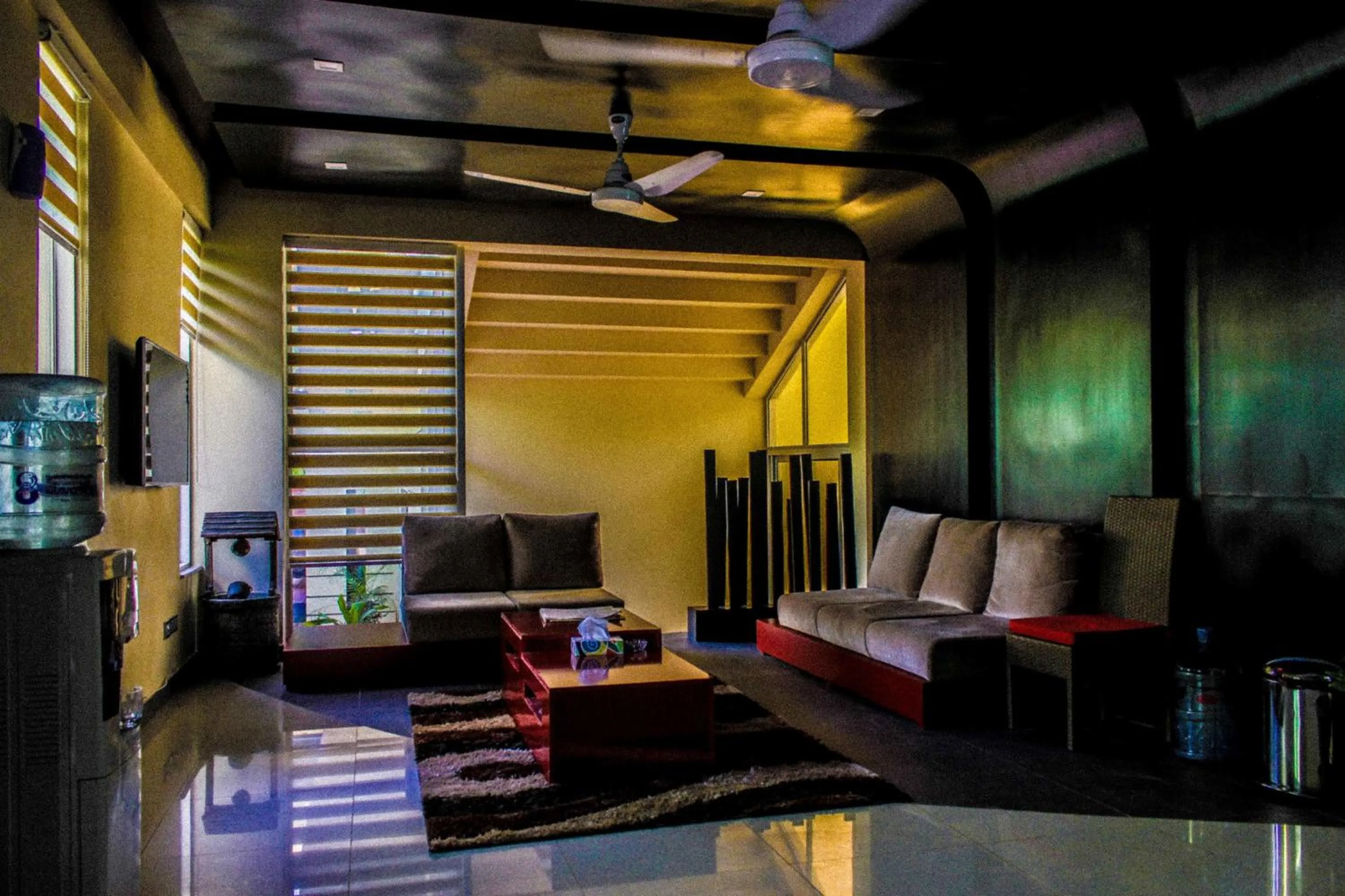 Property building in Gofas Lodge