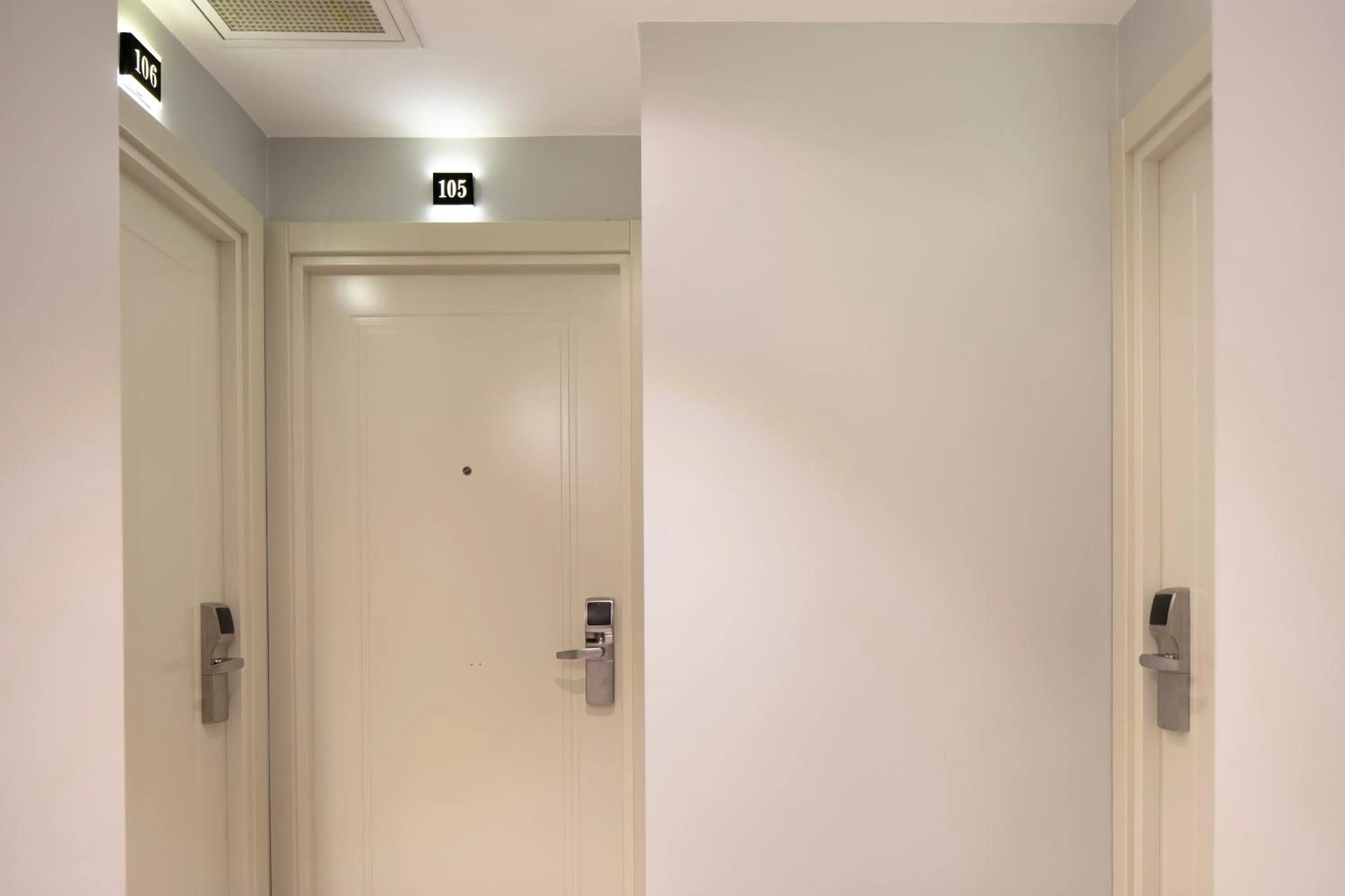 Lobby or reception in Ess Hotel