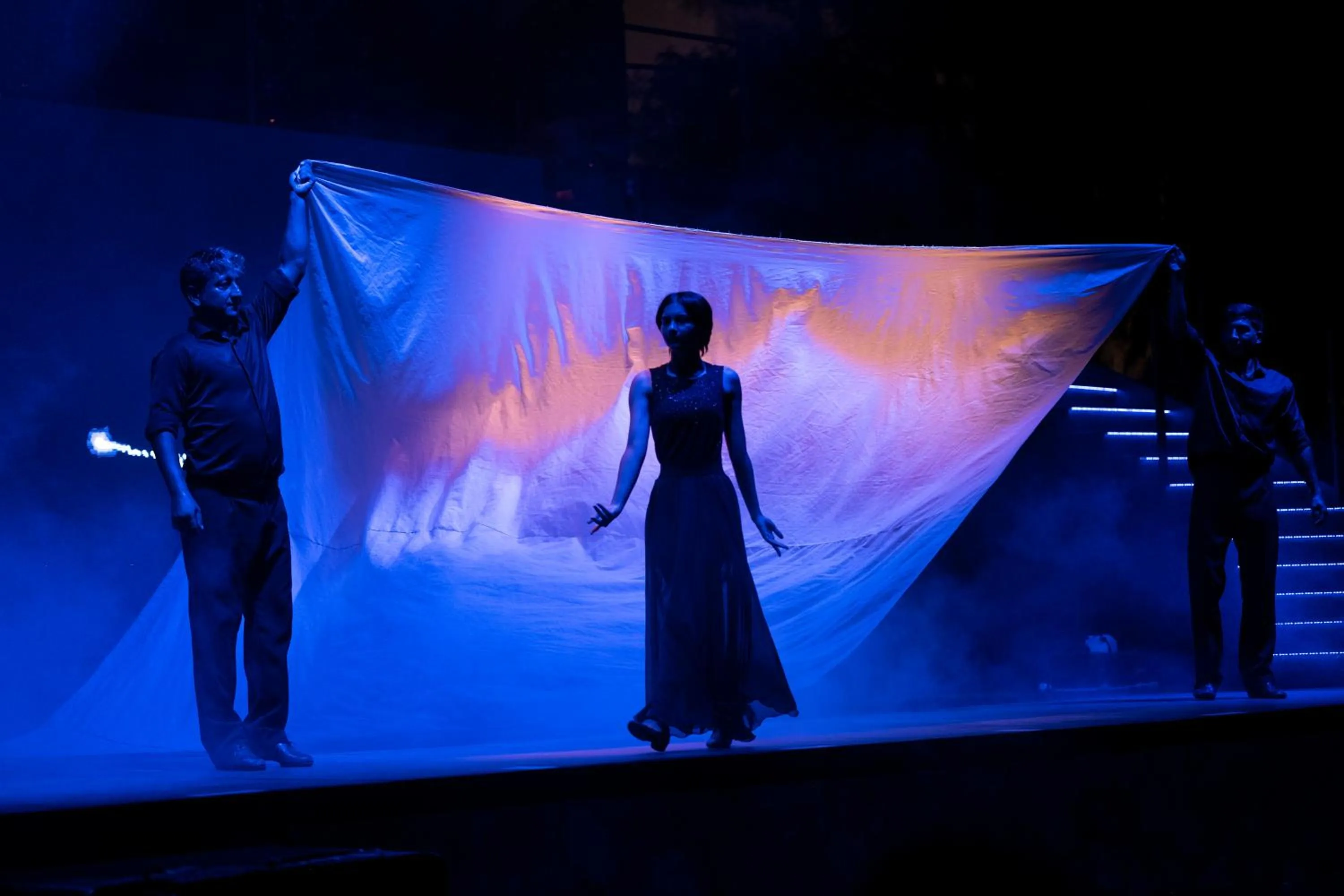 Iz Flower Side Beach Hotel