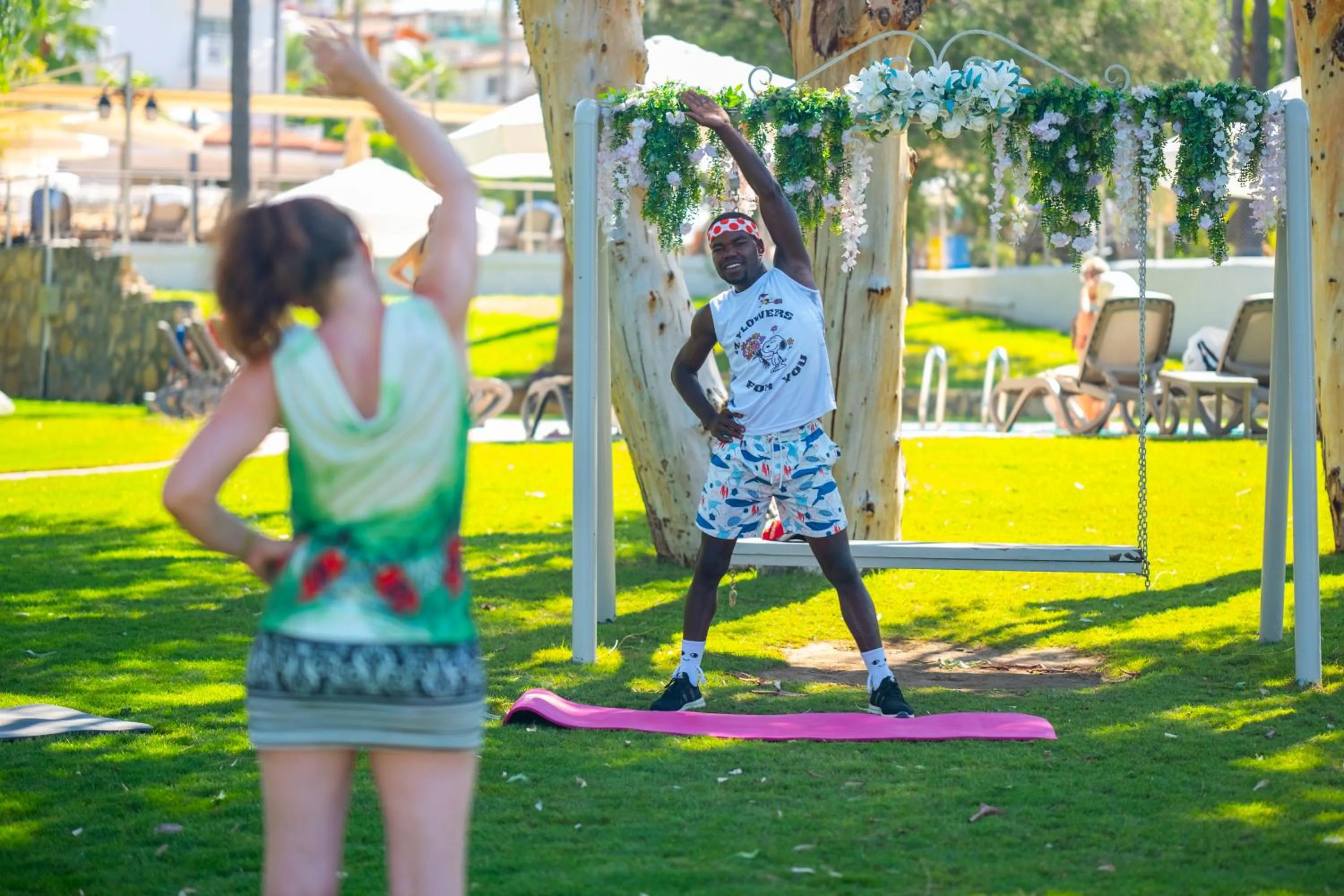 Iz Flower Side Beach Hotel