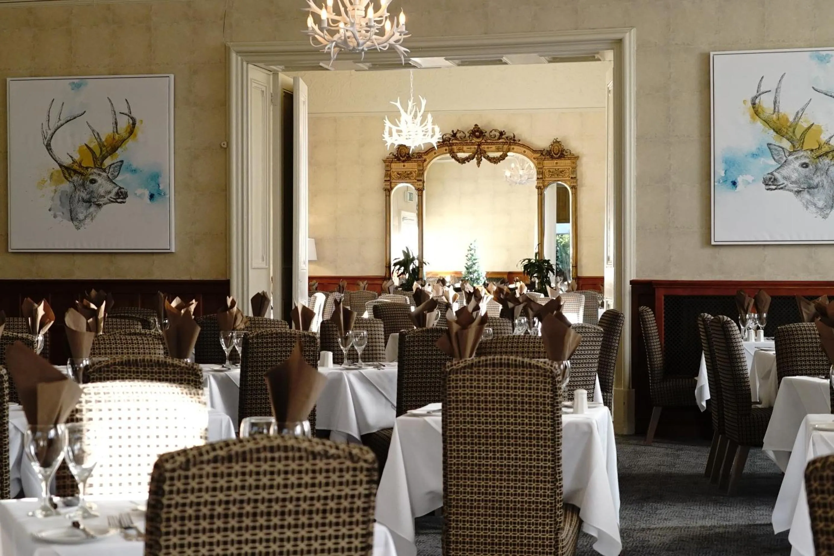 Restaurant/places to eat in Keswick Country House Hotel