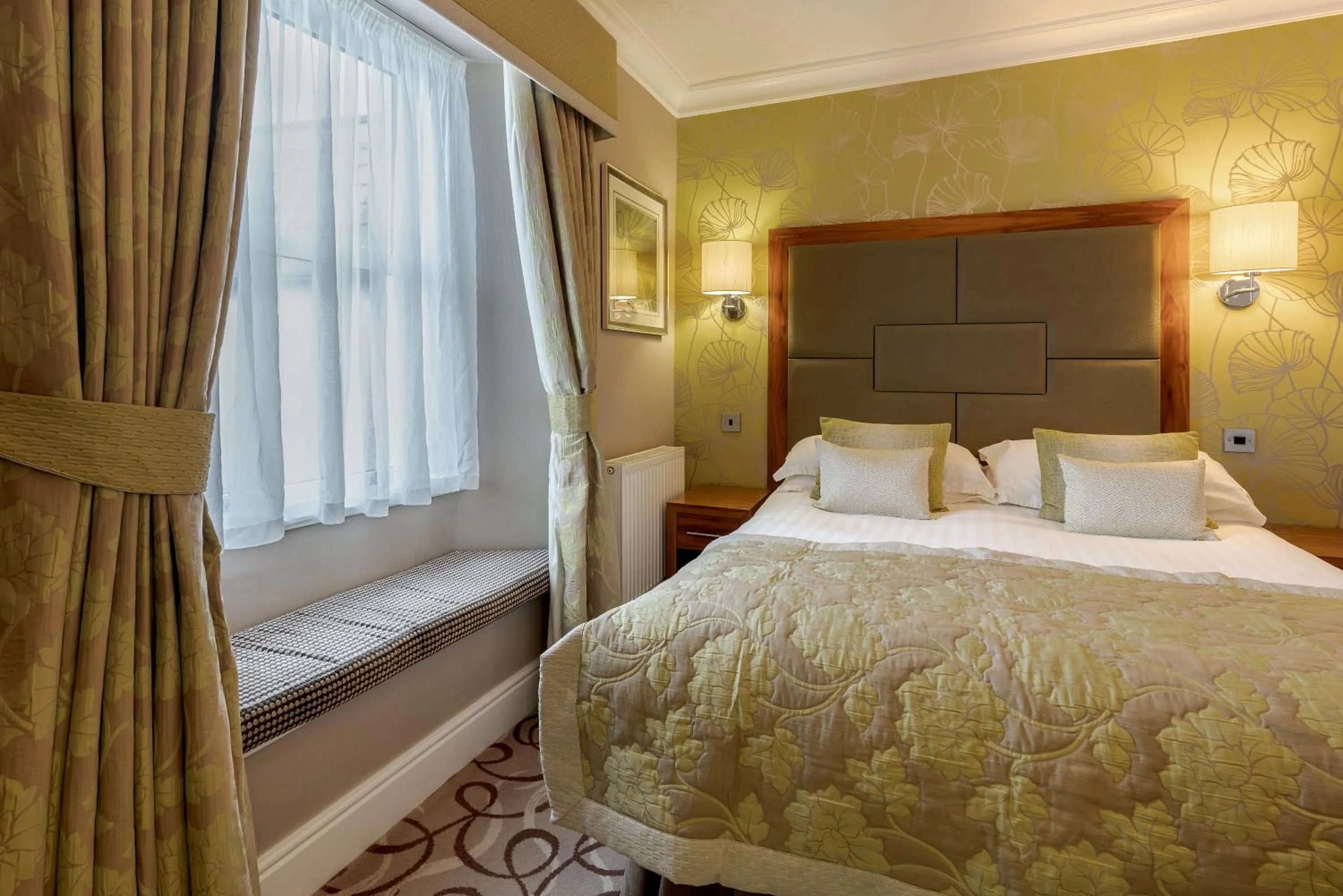 Bed in Skiddaw Hotel