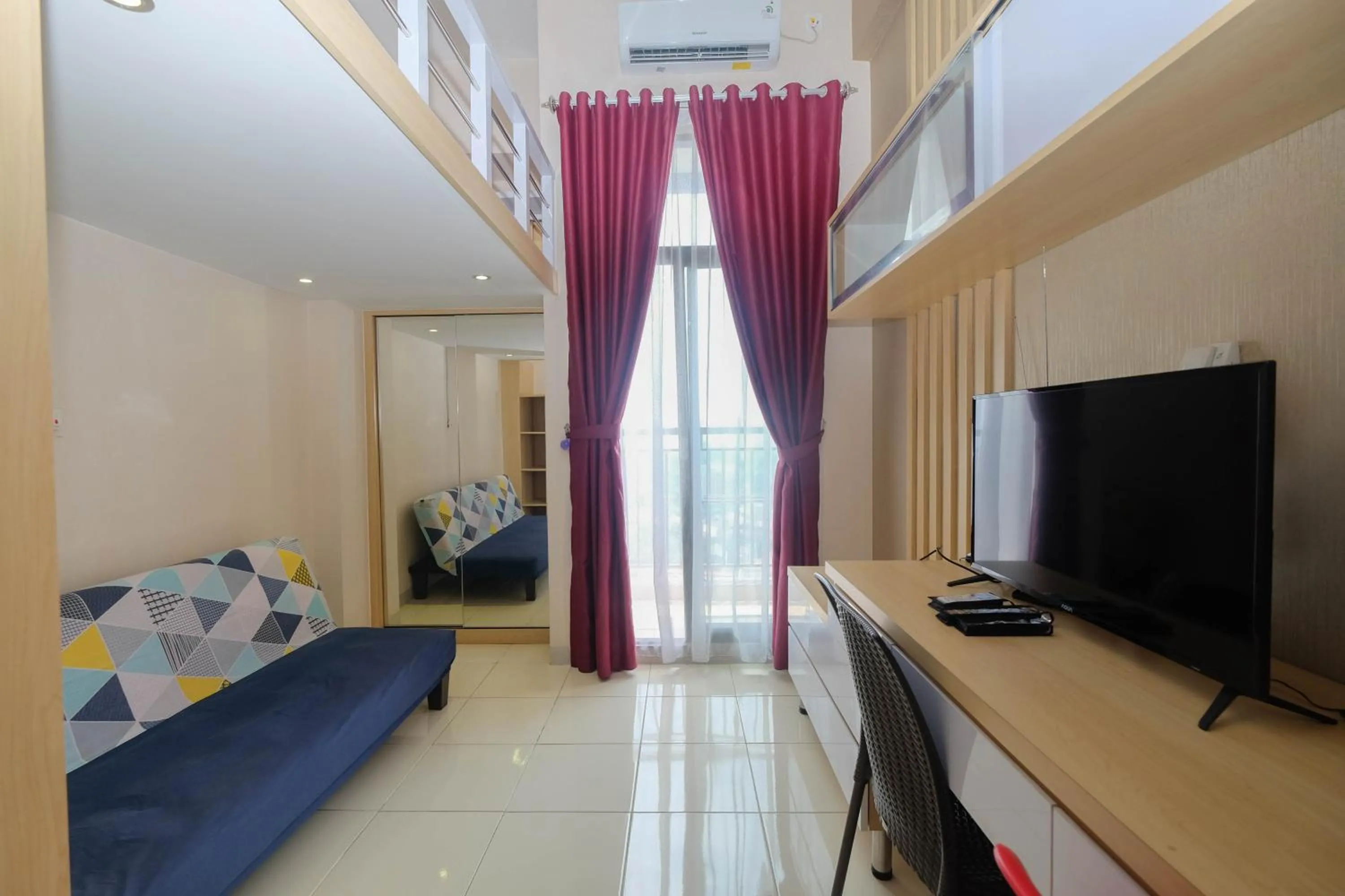 Comfy and Tidy Studio at Dave Apartment By Travelio