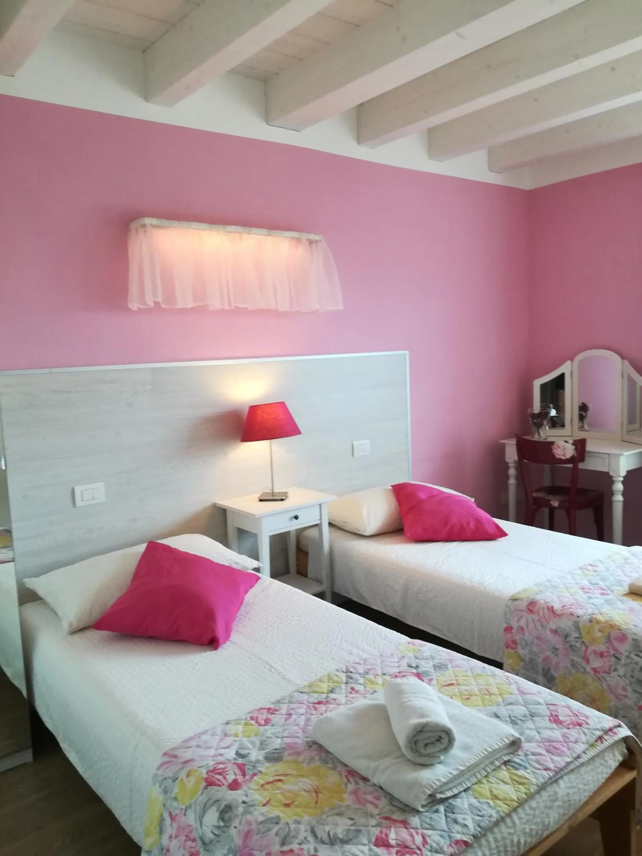 Bed in B&B Aria d'Argento - Bike Tours