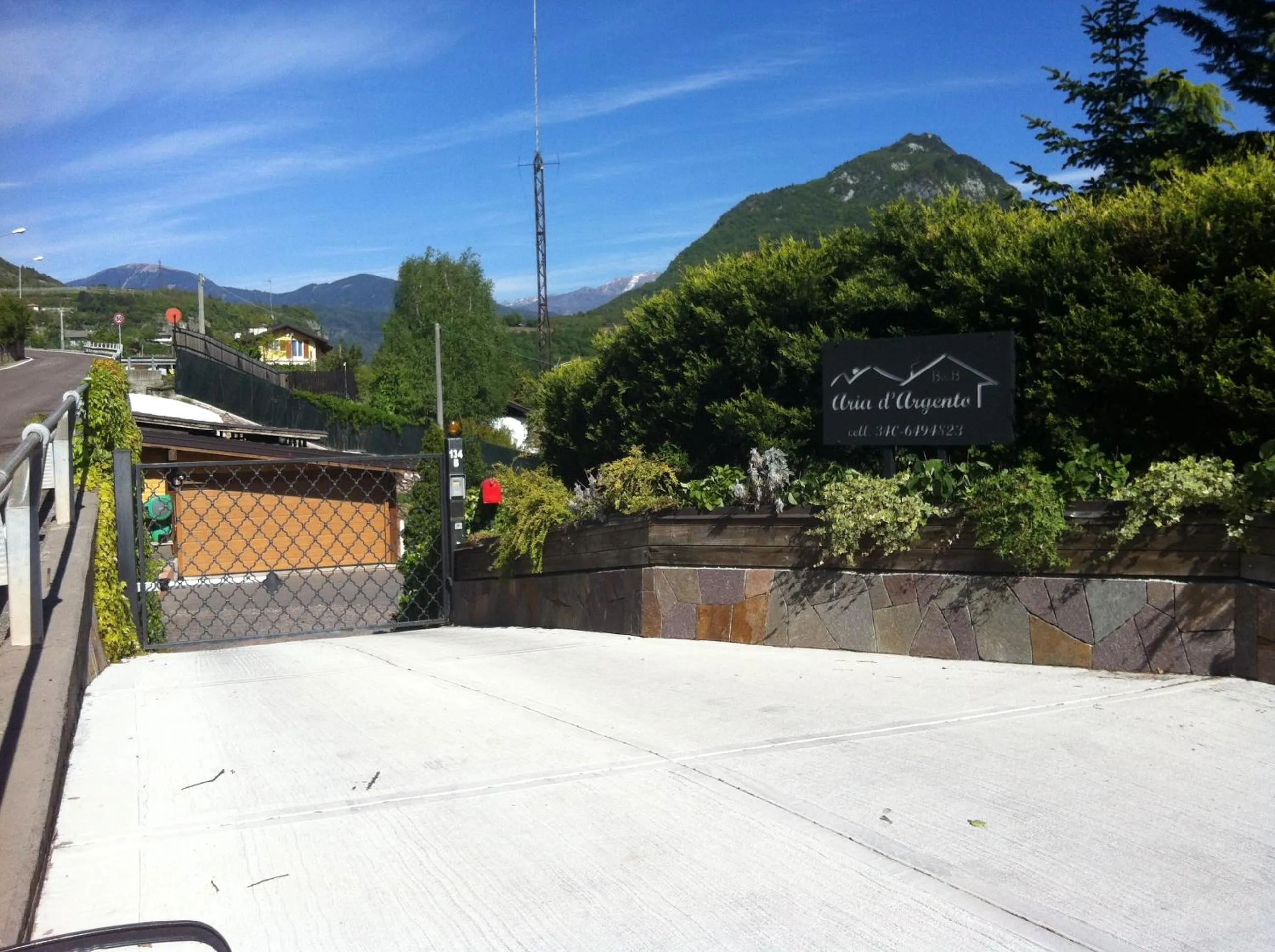 Facade/entrance in B&B Aria d'Argento - Bike Tours