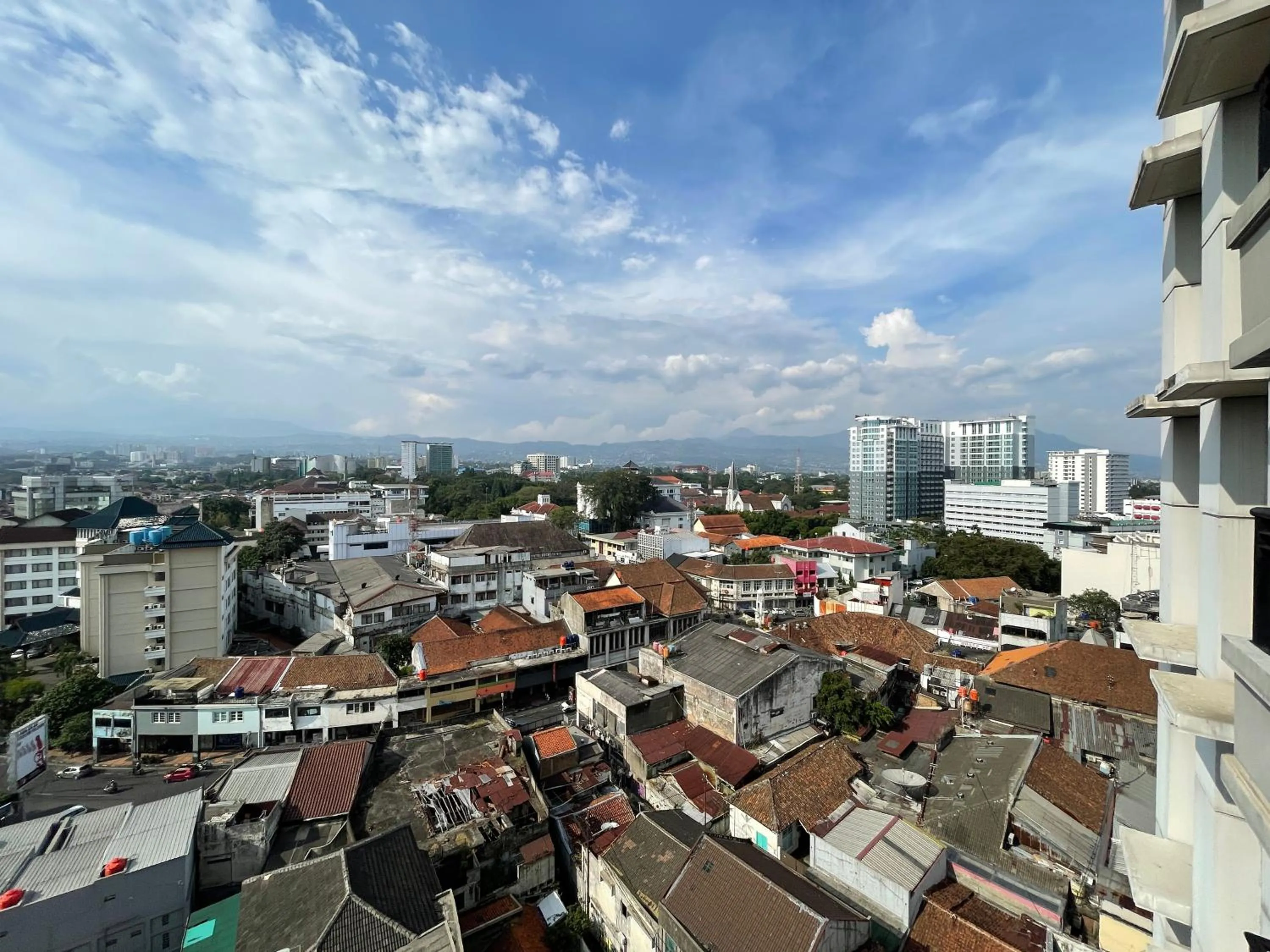 Property building in Strategic and Spacious 2BR at Apartment Braga City Walk By Travelio