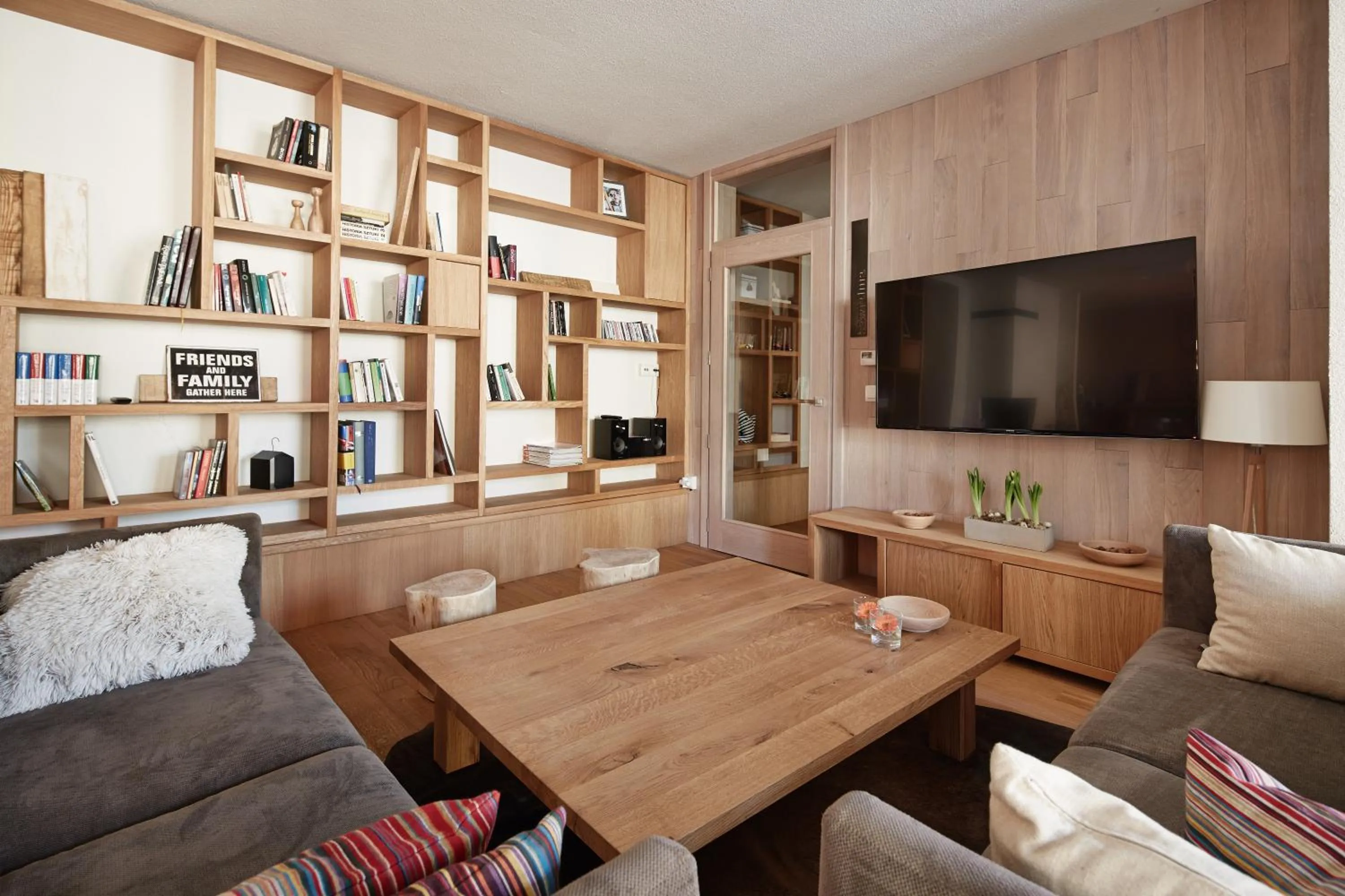 Communal lounge/ TV room in Monte House Apartments Odkryj Zakopane