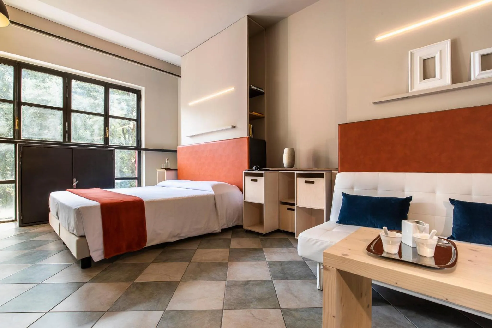Bed in Residence 2Gi