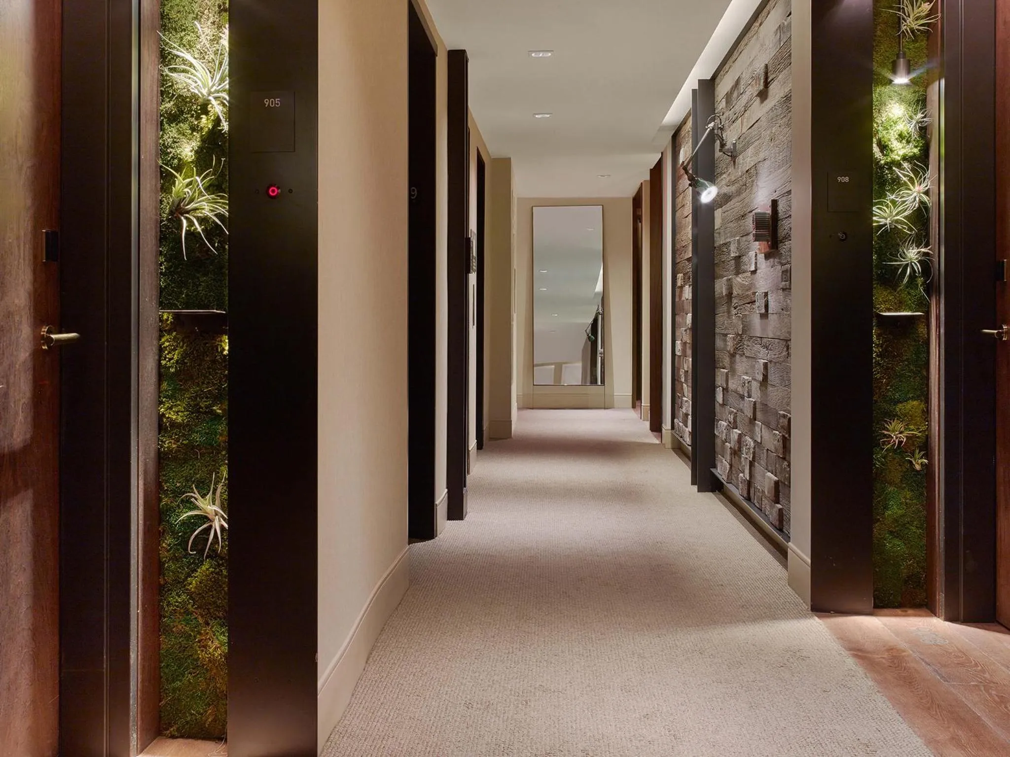 Area and facilities in 1 Hotel Central Park