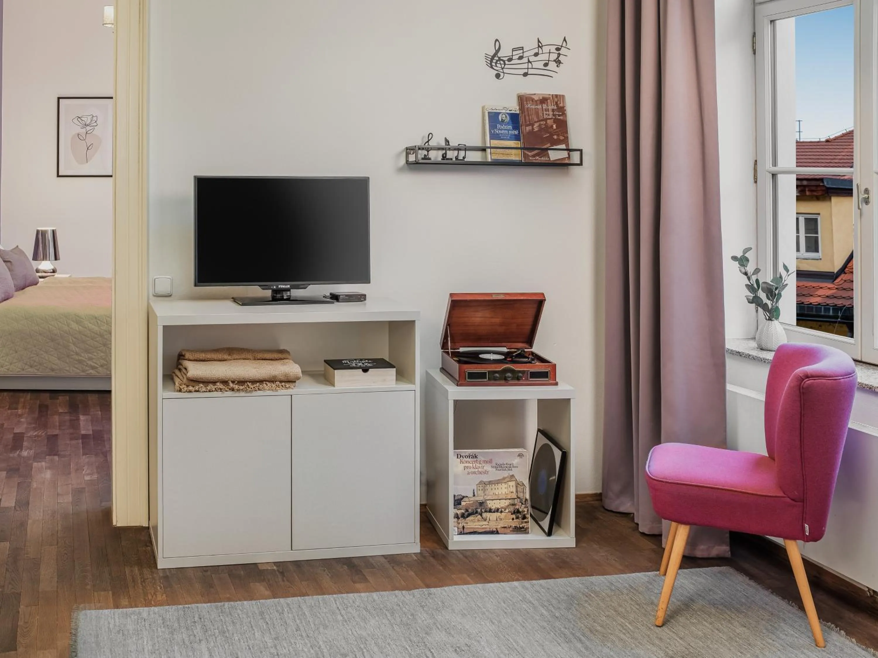 Seating area, Bed in 4 Arts Apartments by Adrez