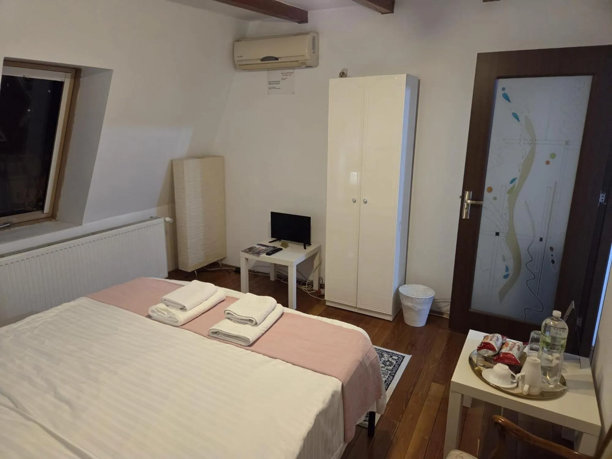 Bed in Bucharest Boutique Accommodation by Hotels