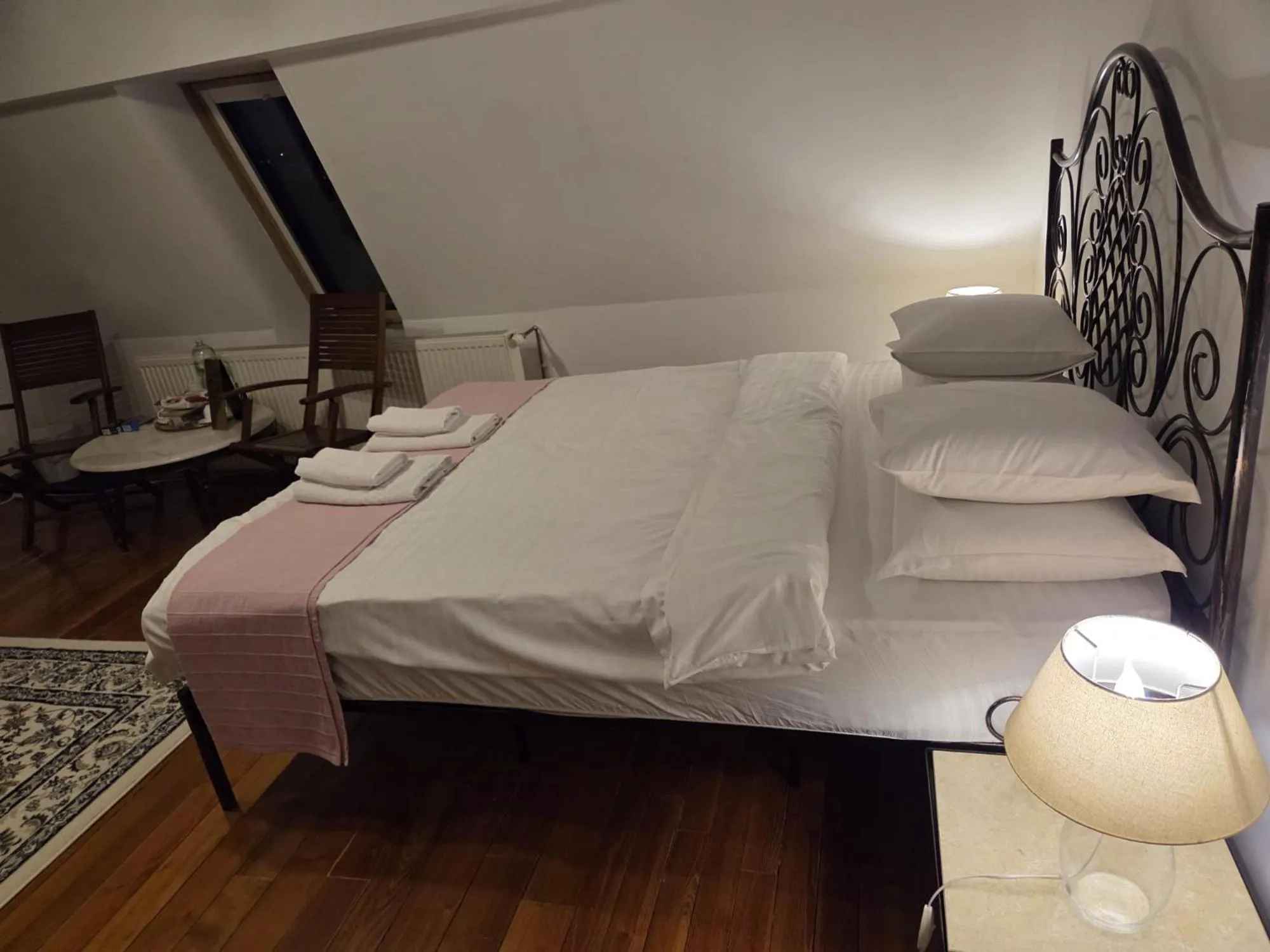 Bed in Bucharest Boutique Accommodation by Hotels