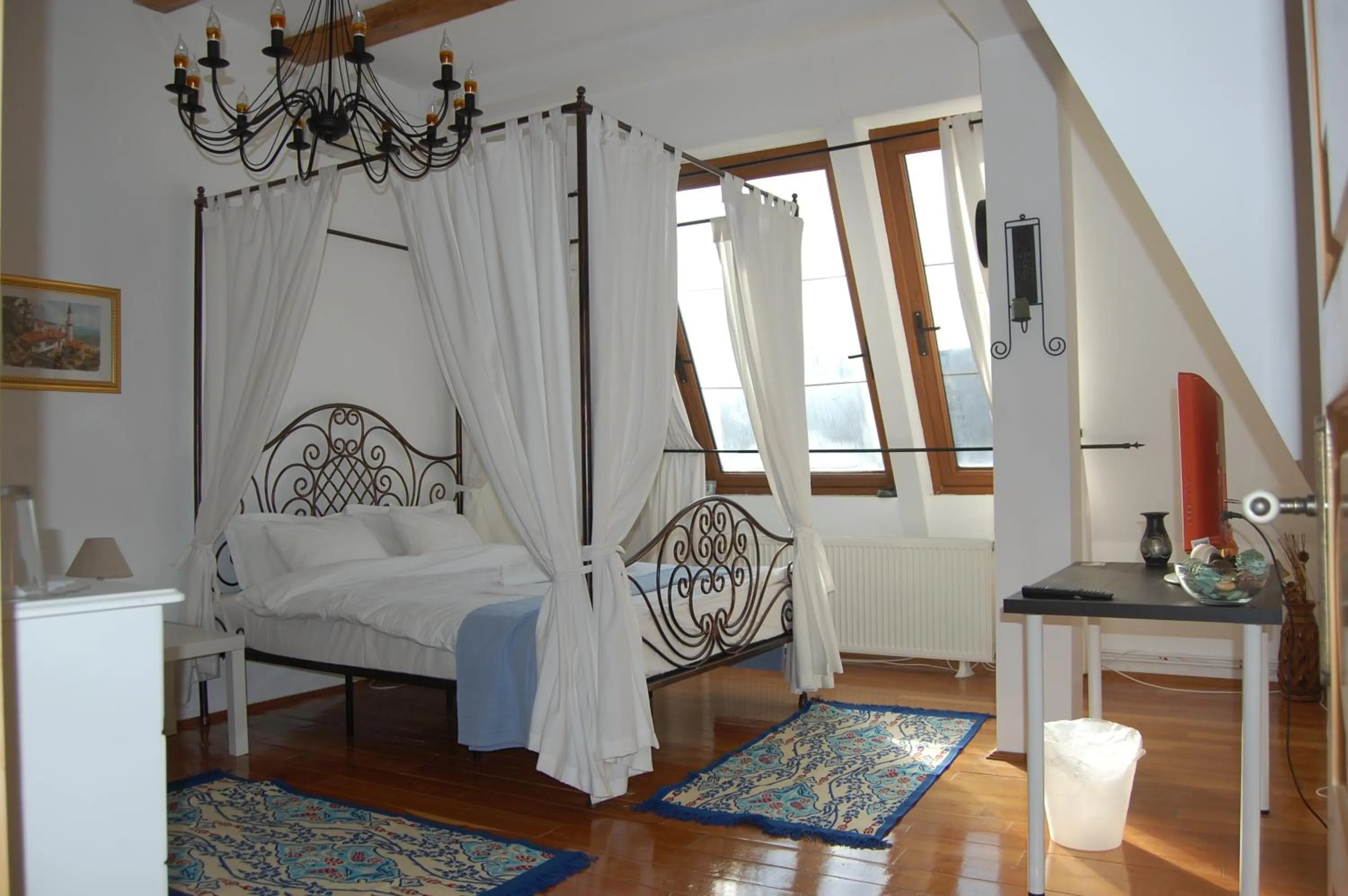 Day, Bed in Bucharest Boutique Accommodation by Hotels