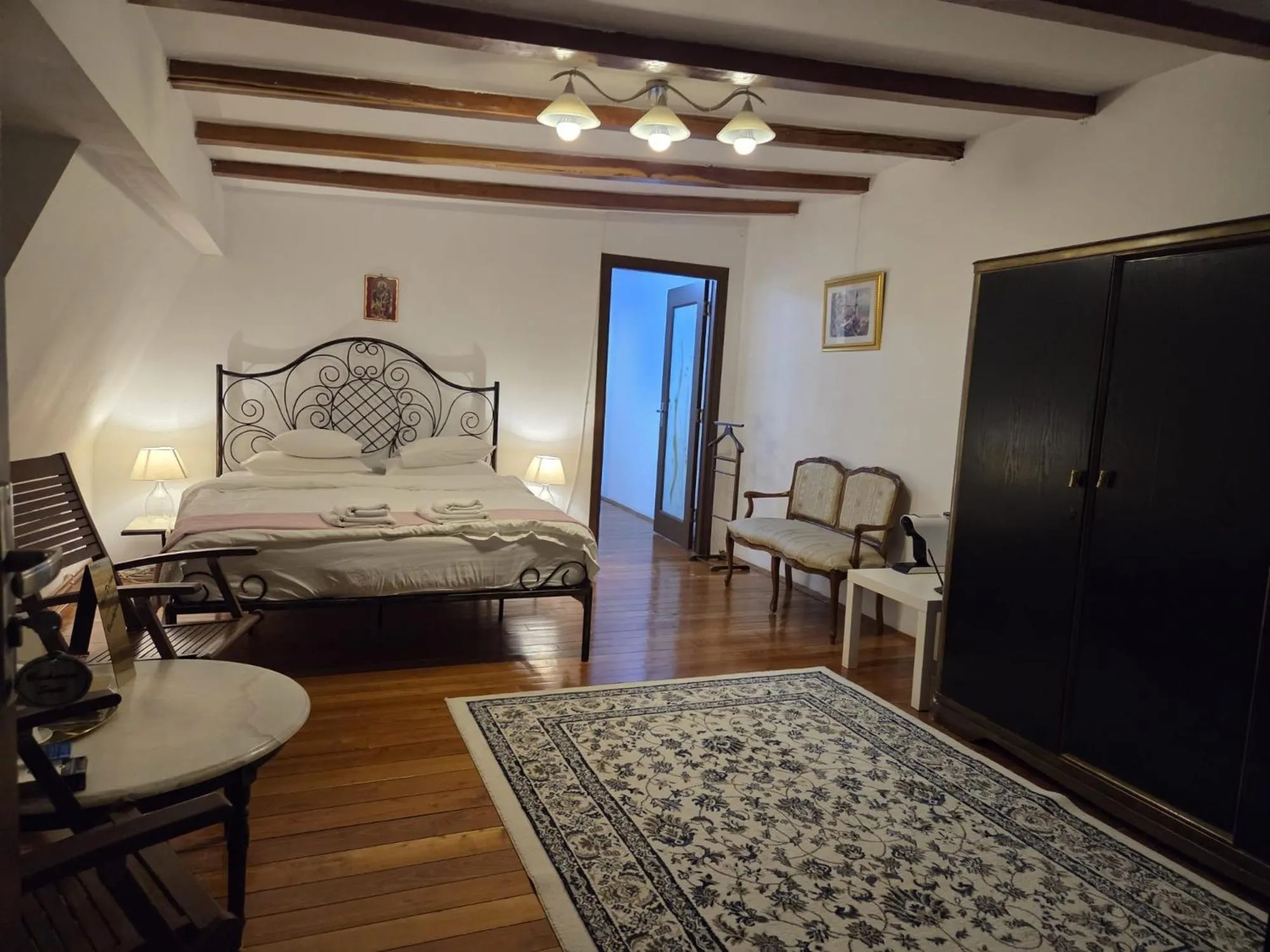 Bed in Bucharest Boutique Accommodation by Hotels