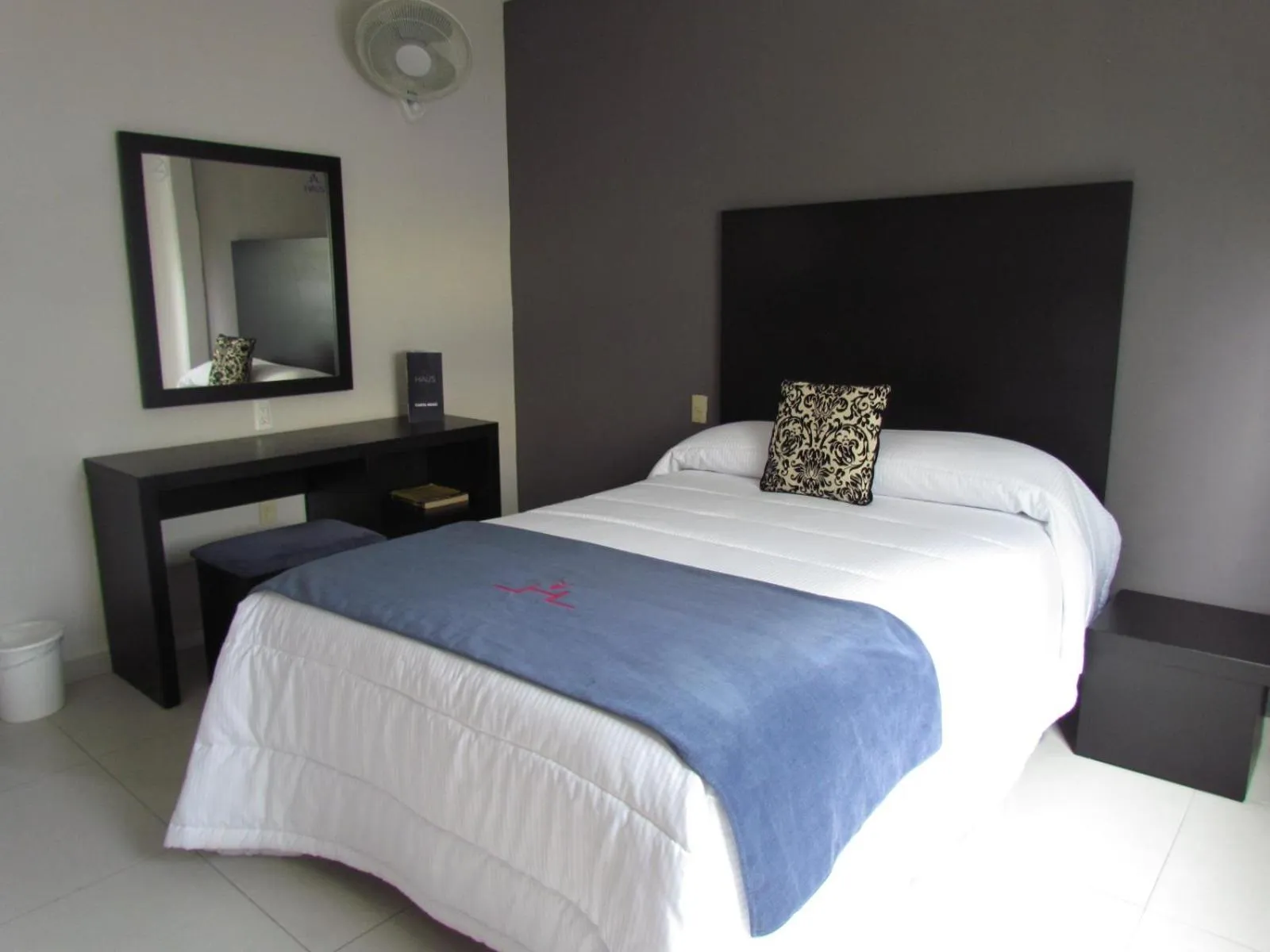 Bed in Hotel HAUS Express