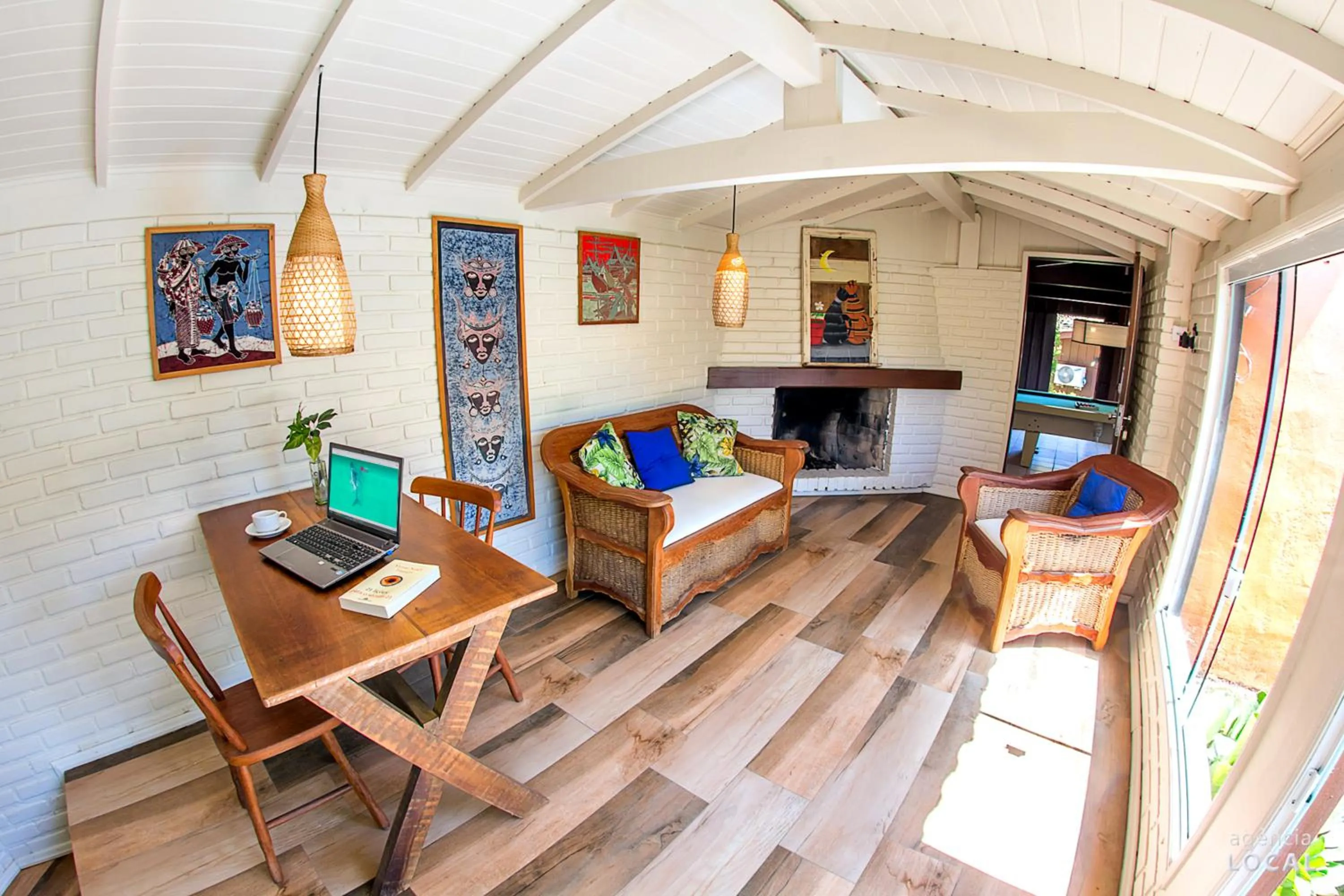 Living room in Pousada Rosa