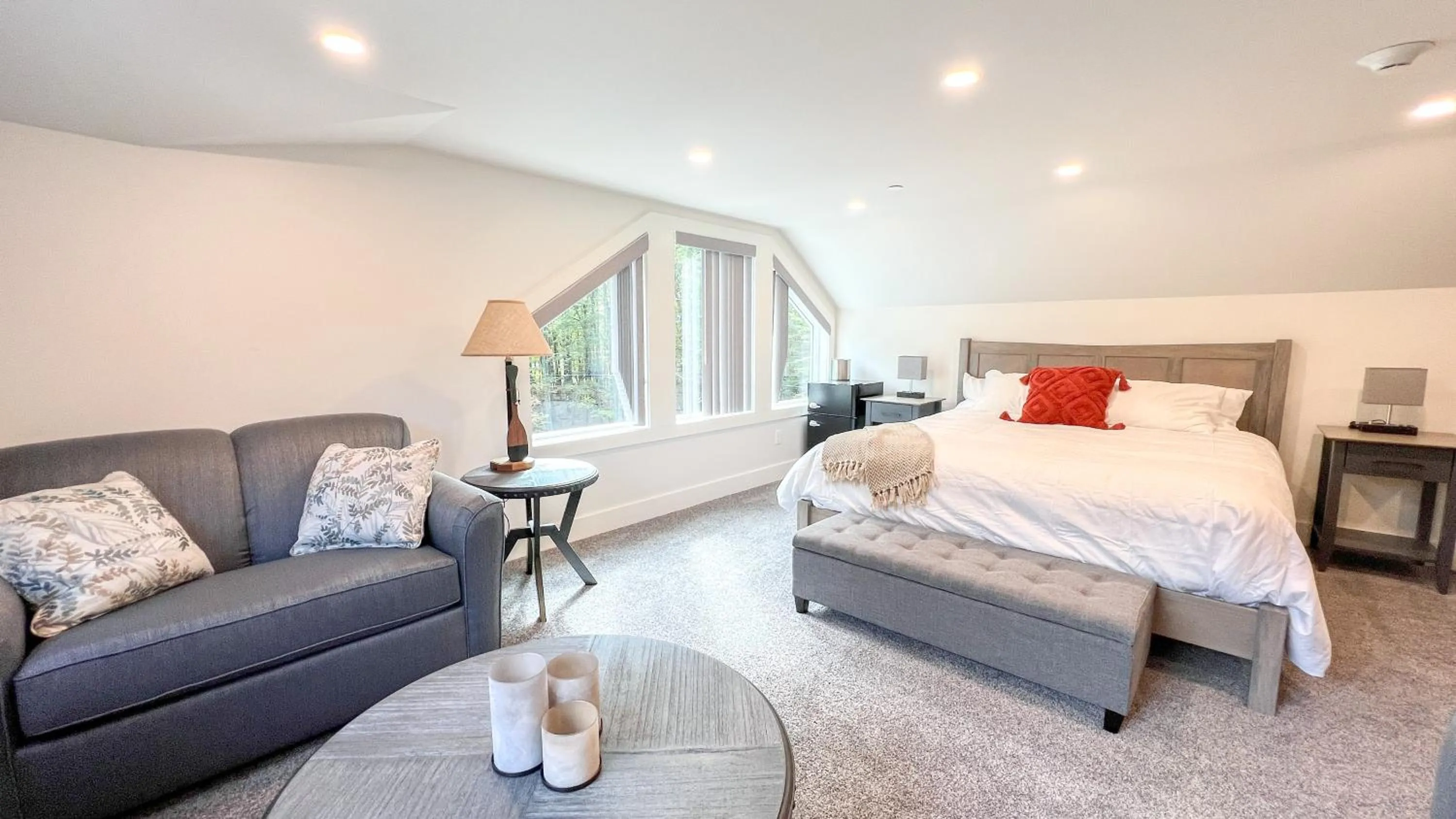 Bed in Four Seasons For Fun Bed & Breakfast