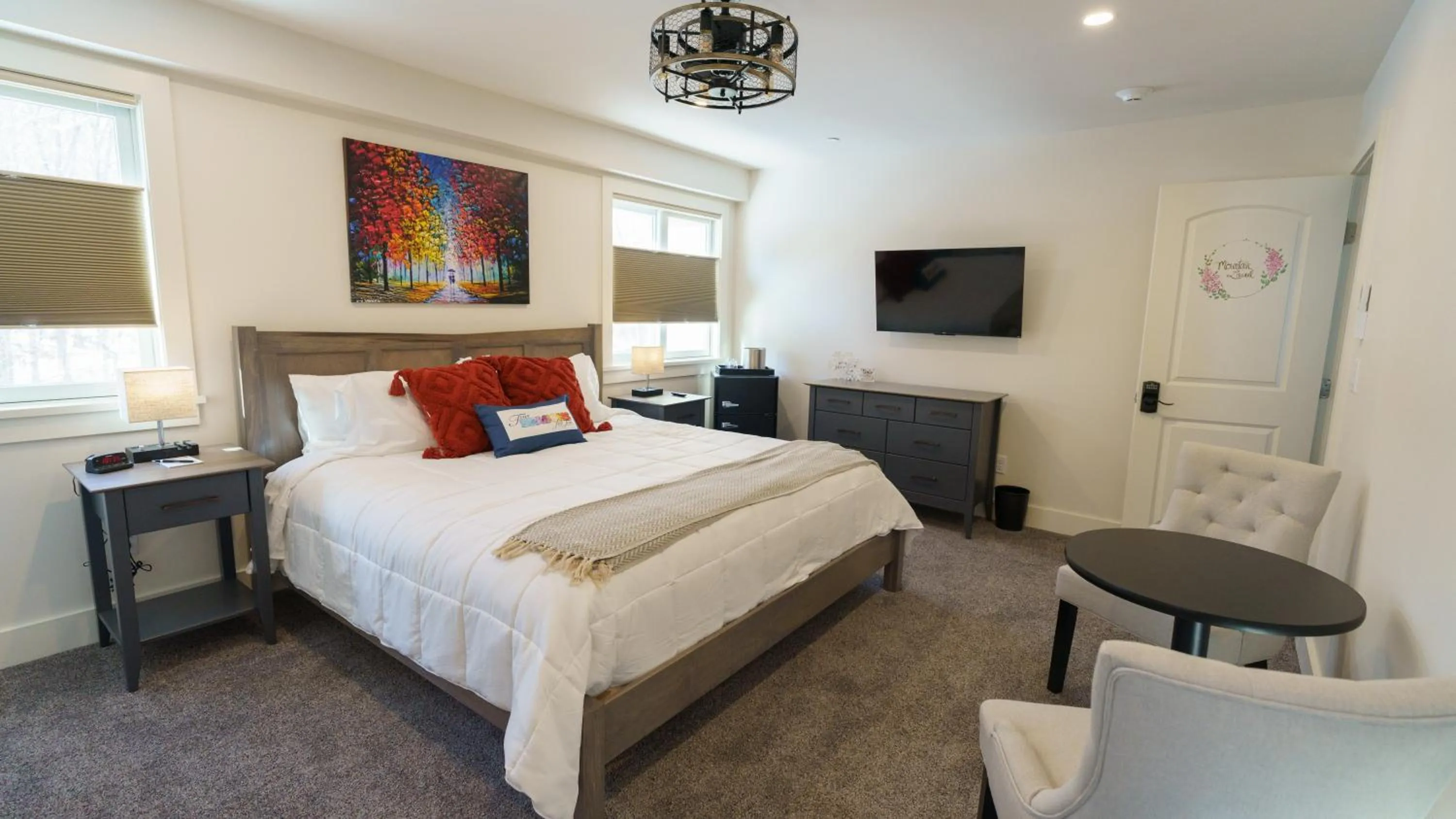 Bed in Four Seasons For Fun Bed & Breakfast