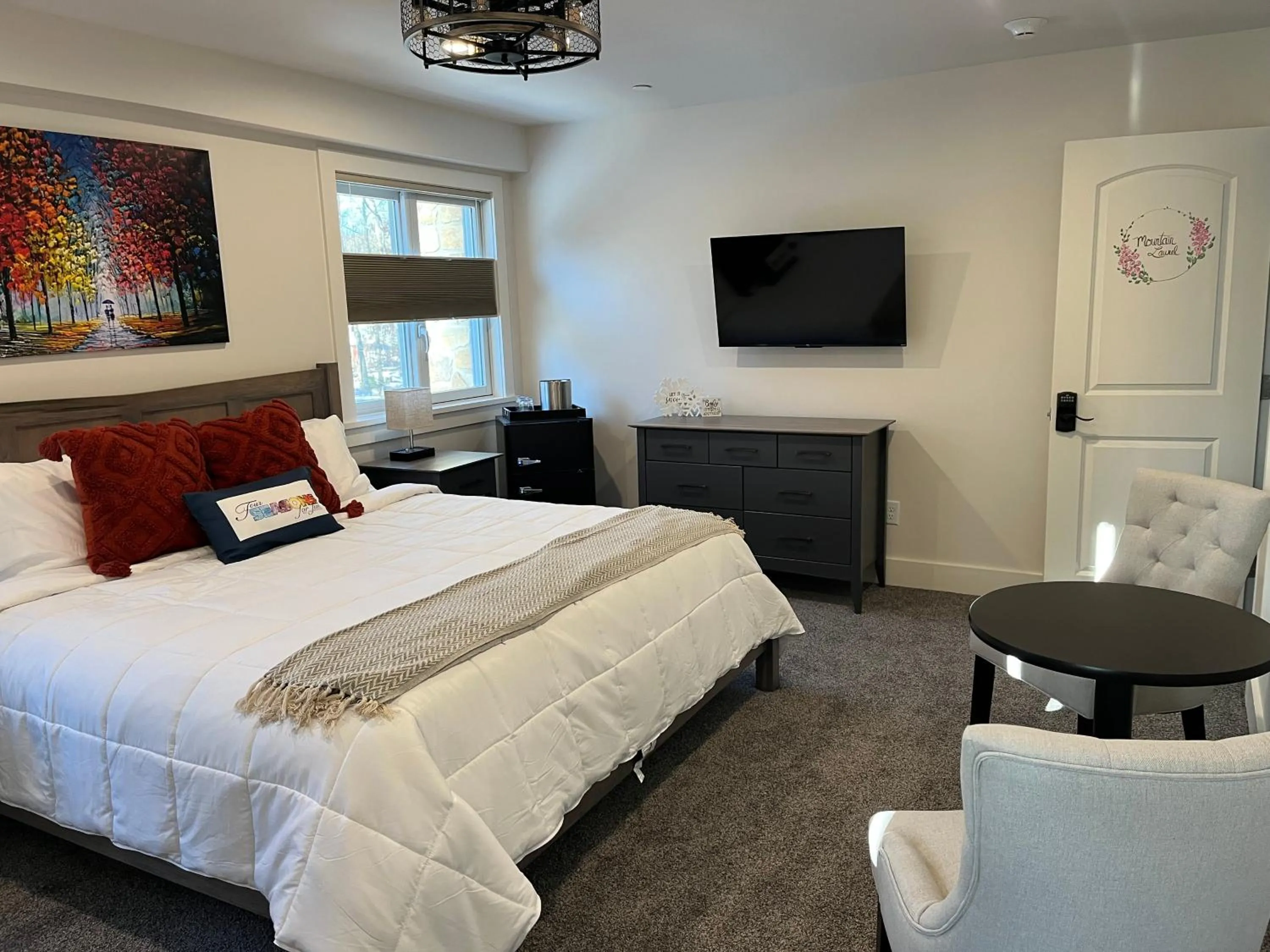 Bed in Four Seasons For Fun Bed & Breakfast