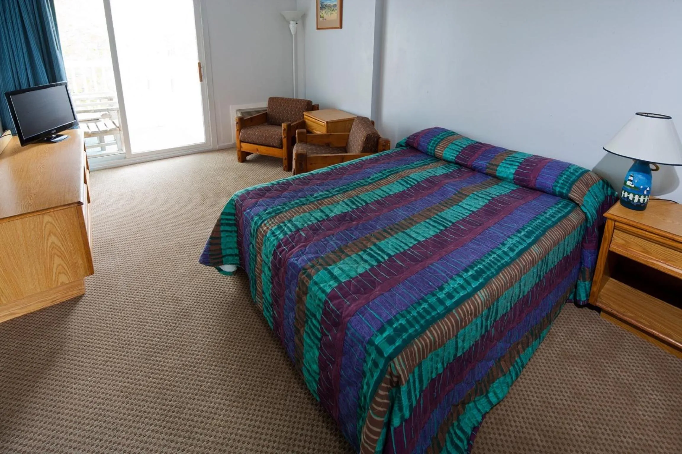 Bedroom, Bed in Crest Motel