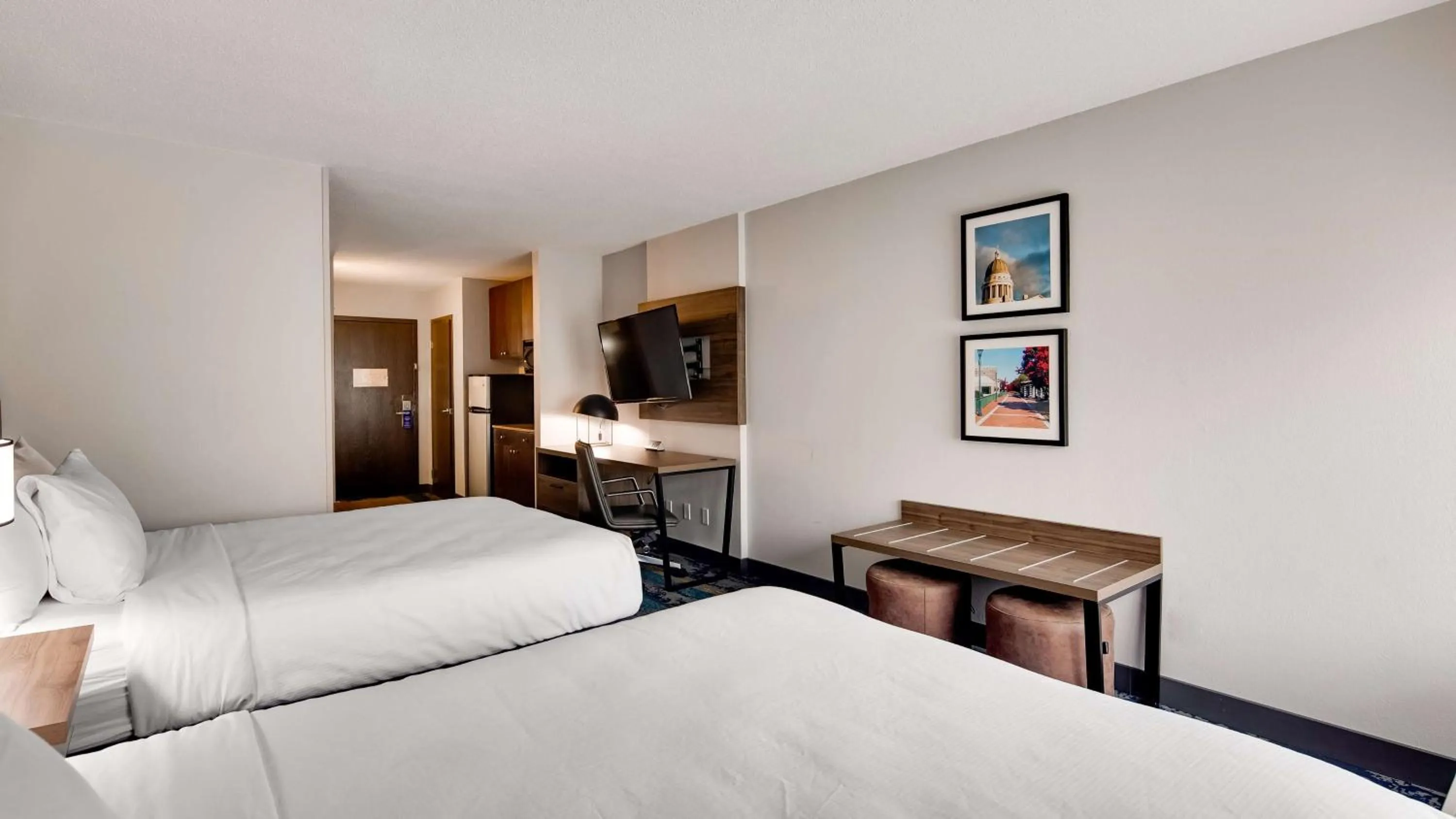 Photo of the whole room in Best Western Plus Augusta North Inn & Suites