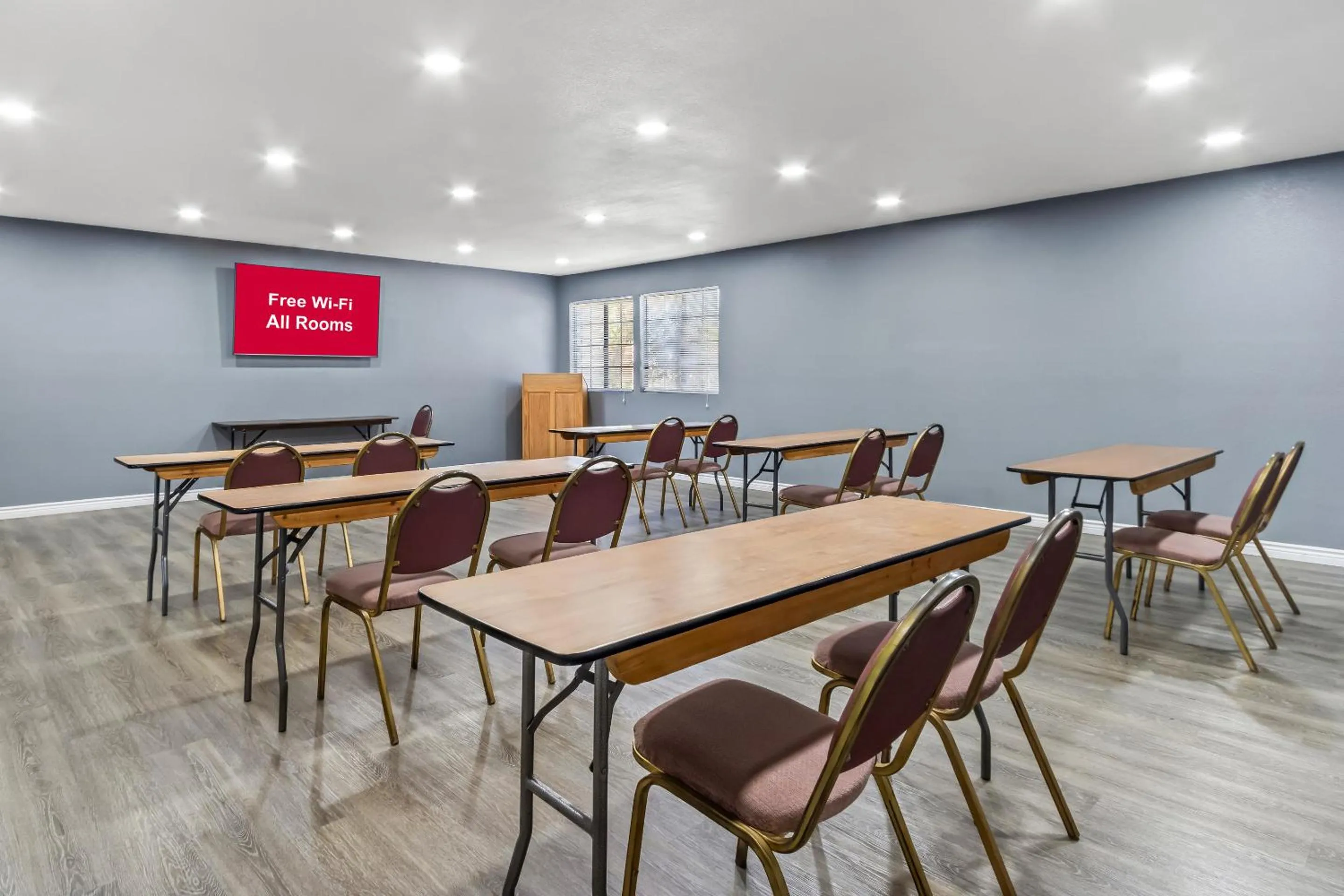 Meeting/conference room in Red Roof Inn Ridgecrest