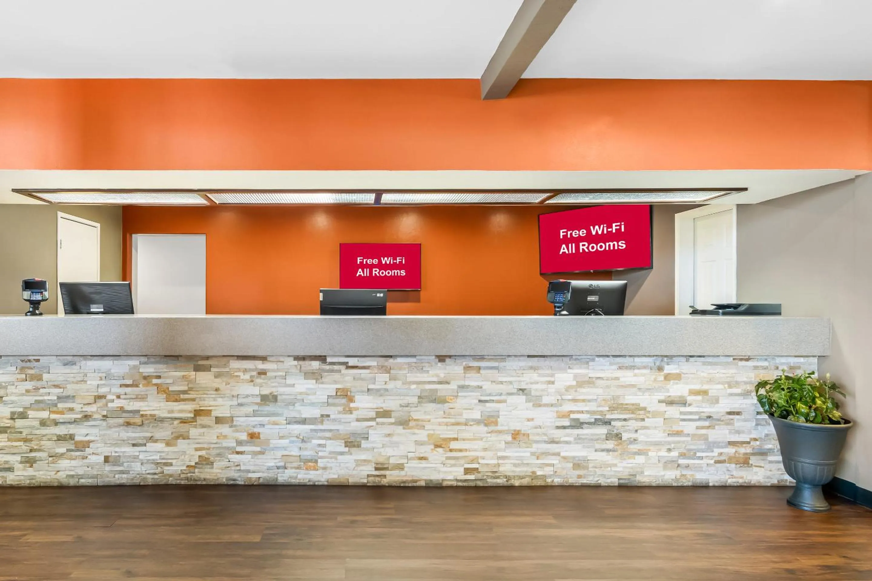 Lobby or reception in Red Roof Inn Ridgecrest