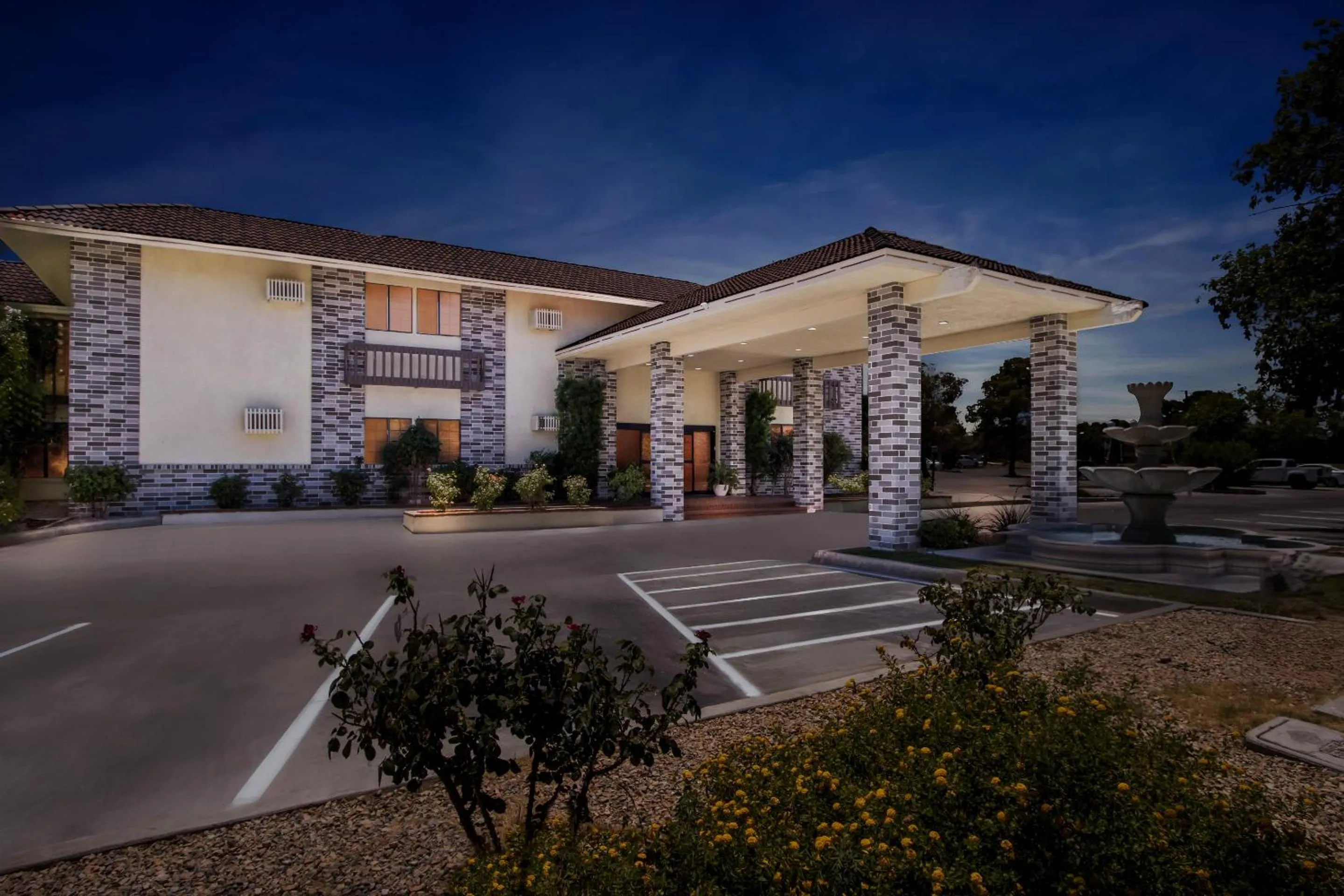 Facade/entrance in Red Roof Inn Ridgecrest