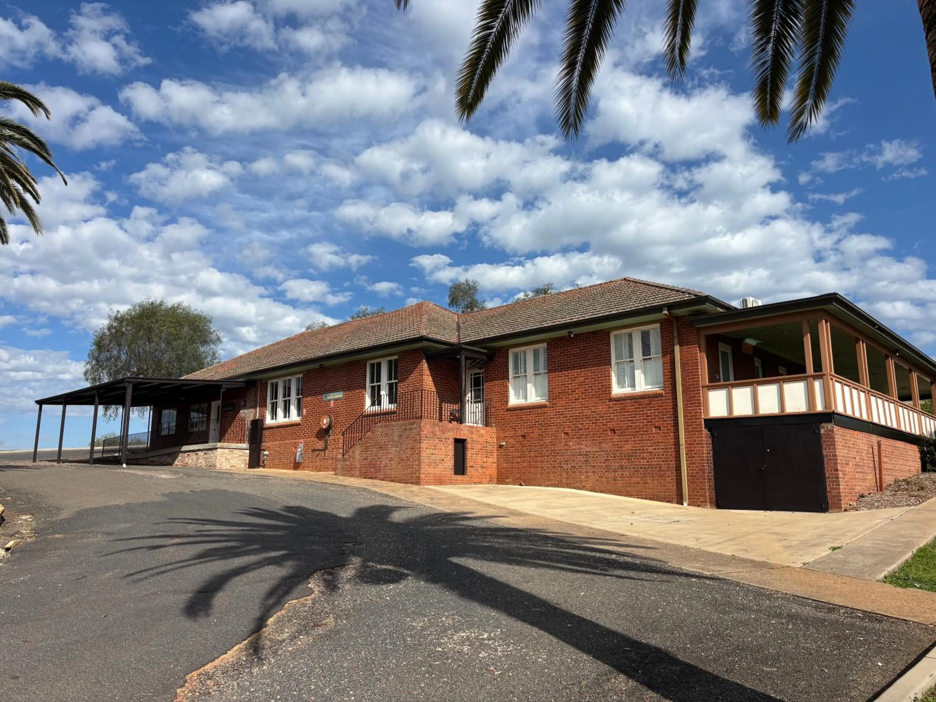 Guests in Hermitage Hill Country Retreat