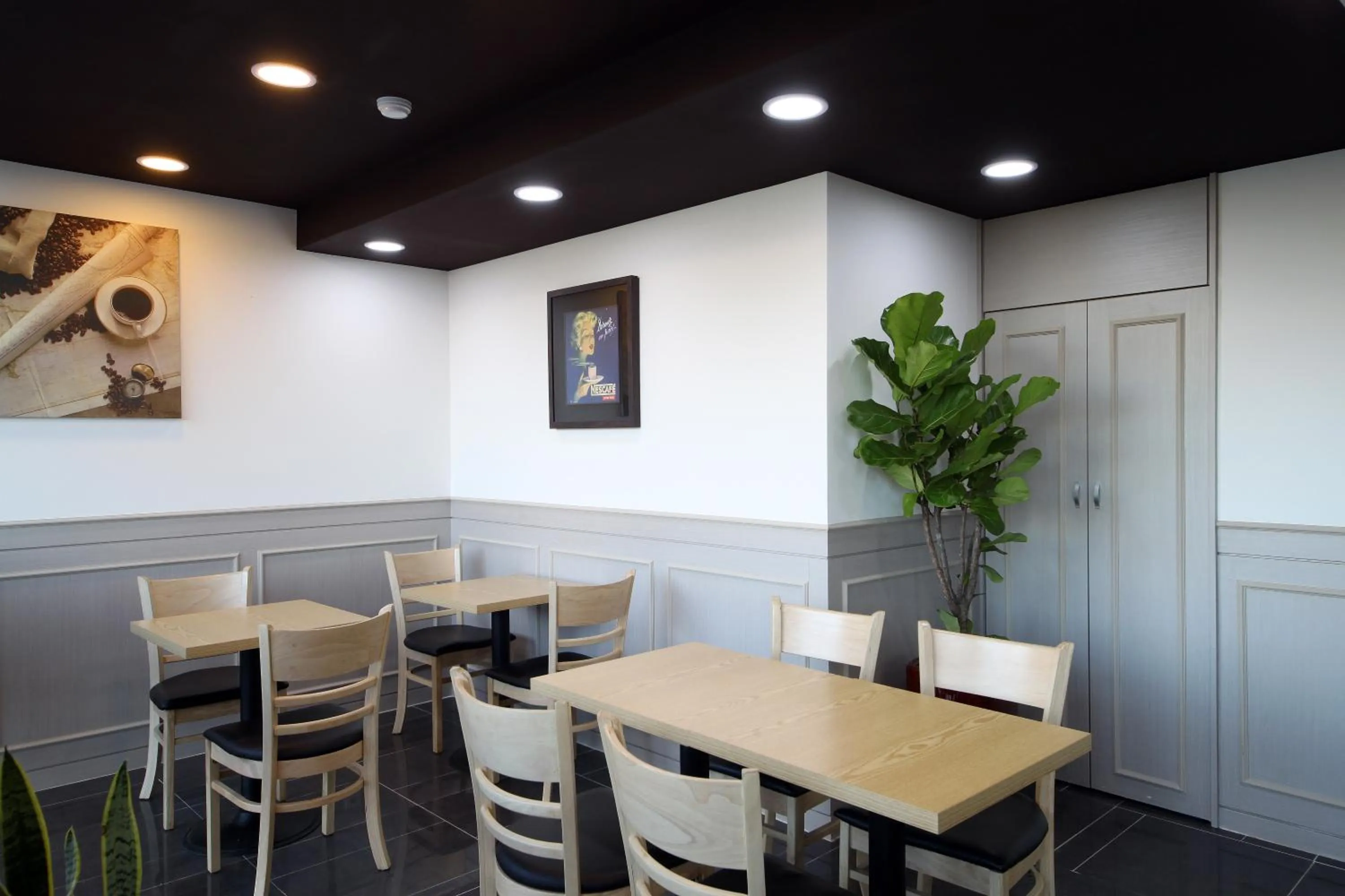 On-site shops in Ekonomy Hotel Incheon