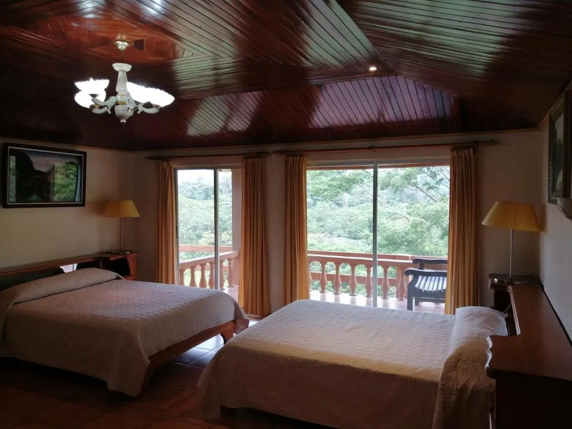 Bed in Hotel Linda Vista