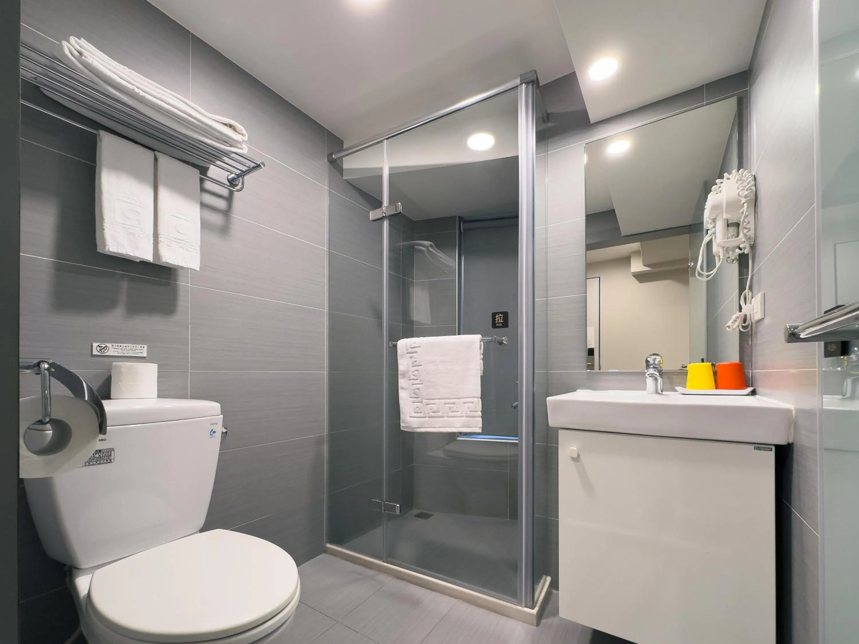 Shower in 9ine Hotel