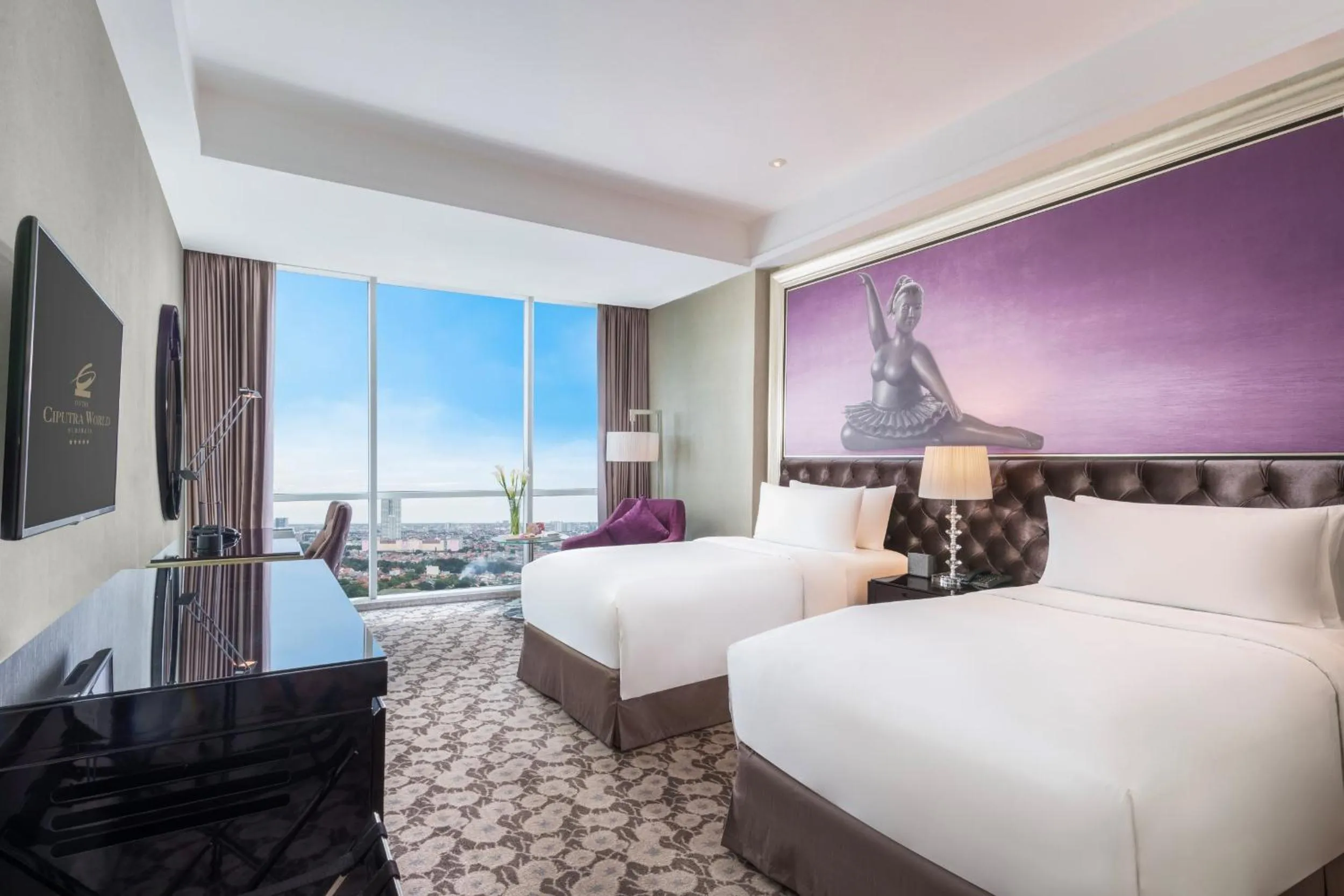 Bed in Hotel Ciputra World Surabaya managed by Swiss-Belhotel International