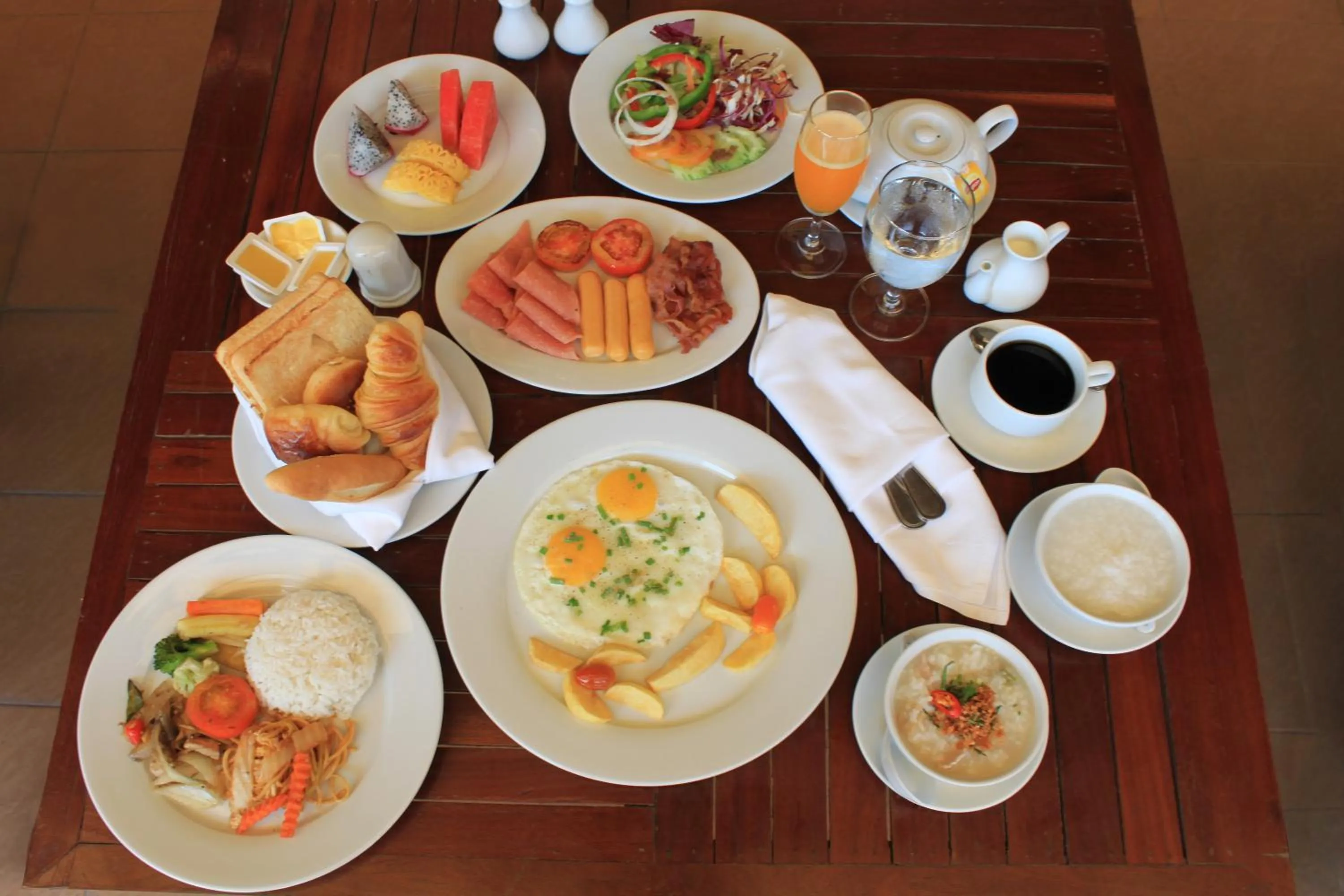 Buffet breakfast in Cheathata CTS Hotel Siem Reap