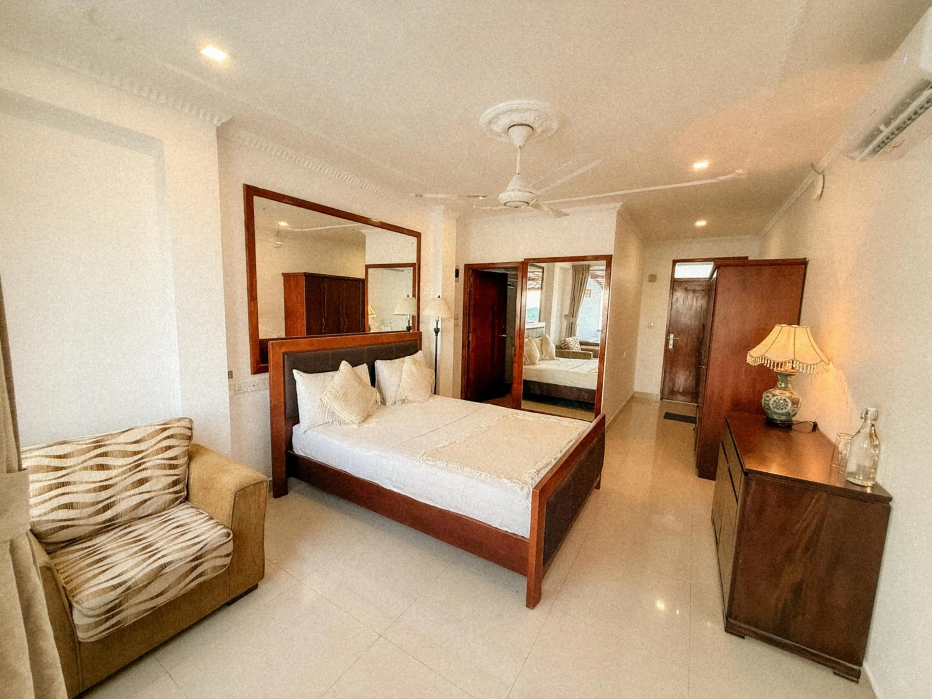 Beach House Goviyapana