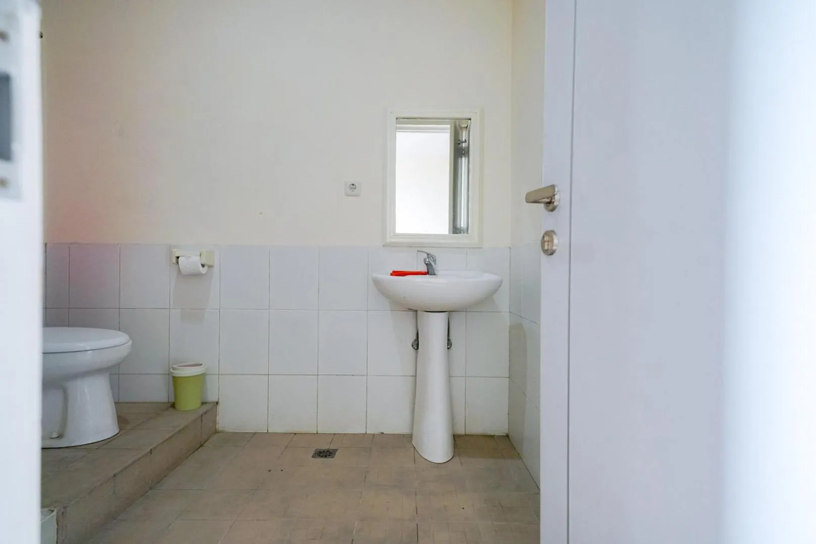 Bathroom in Sans Sunset Point Seminyak