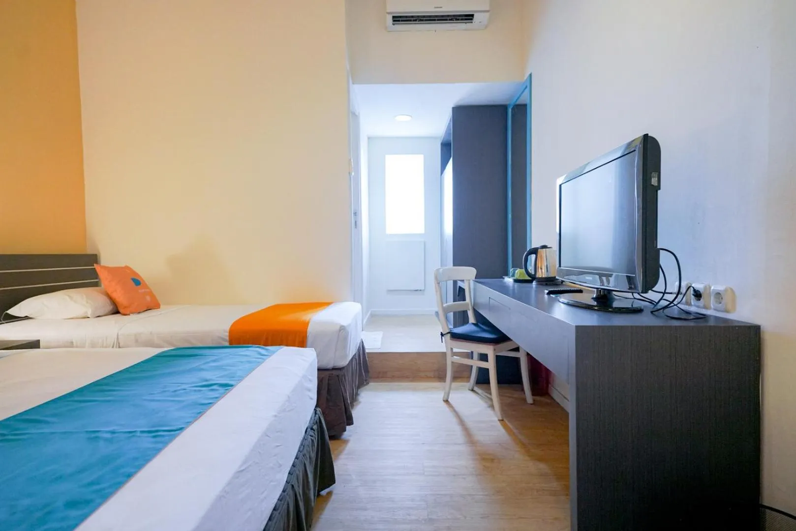 Bedroom, Bed in Sans Sunset Point Seminyak