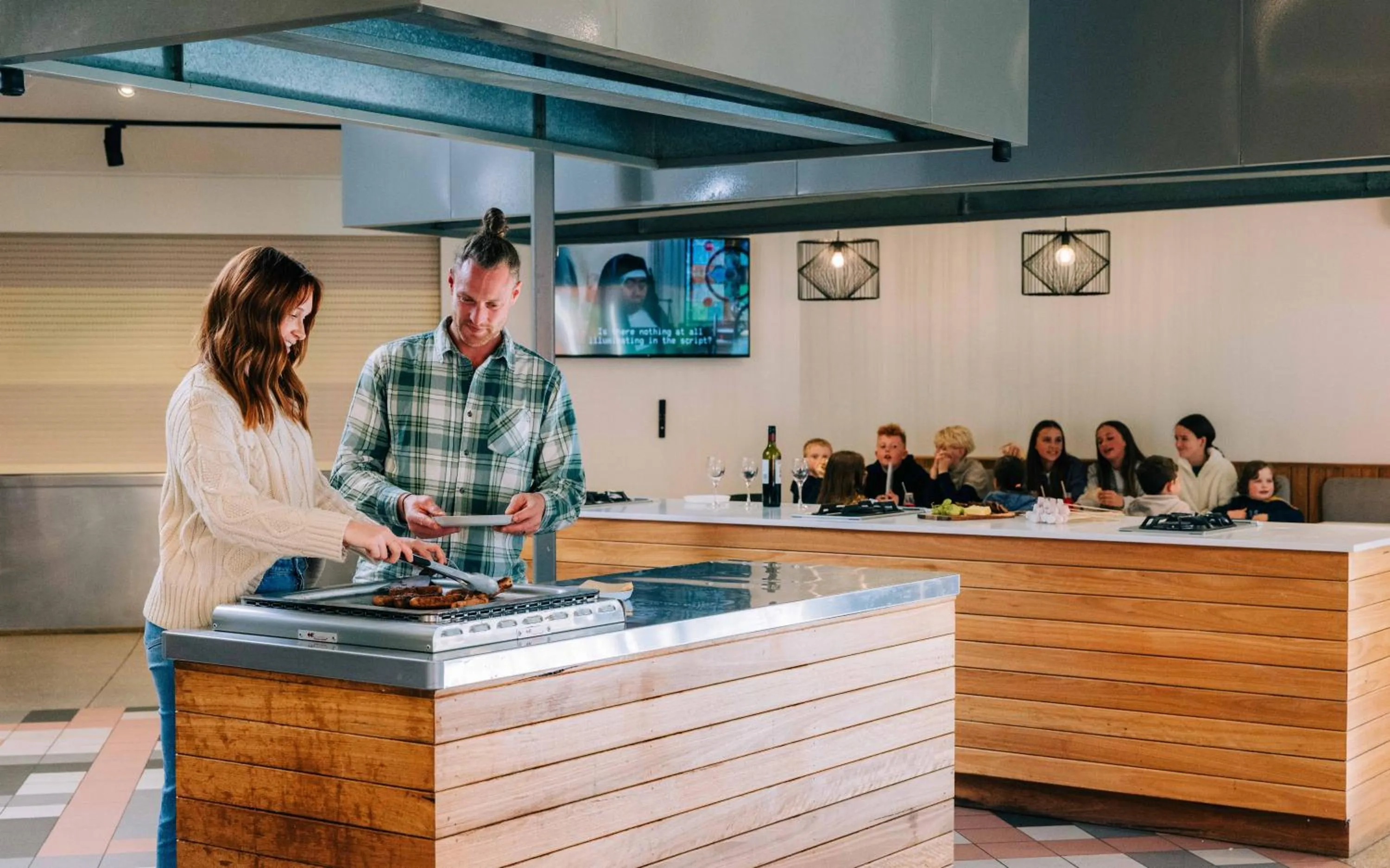 BBQ facilities in Discovery Parks - West Beach Parks
