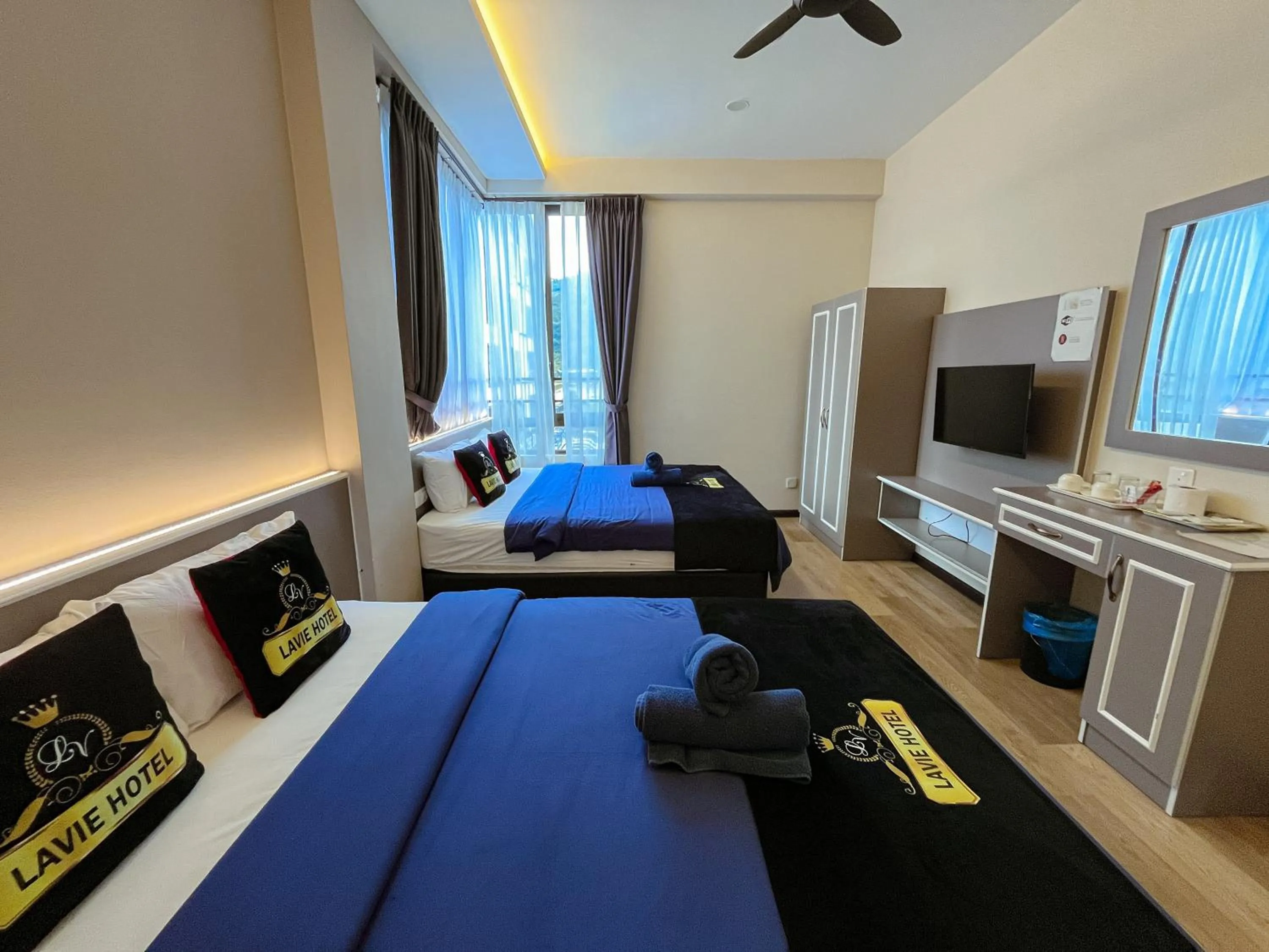 Bedroom, Bed in Hotel Lavie at Centrum