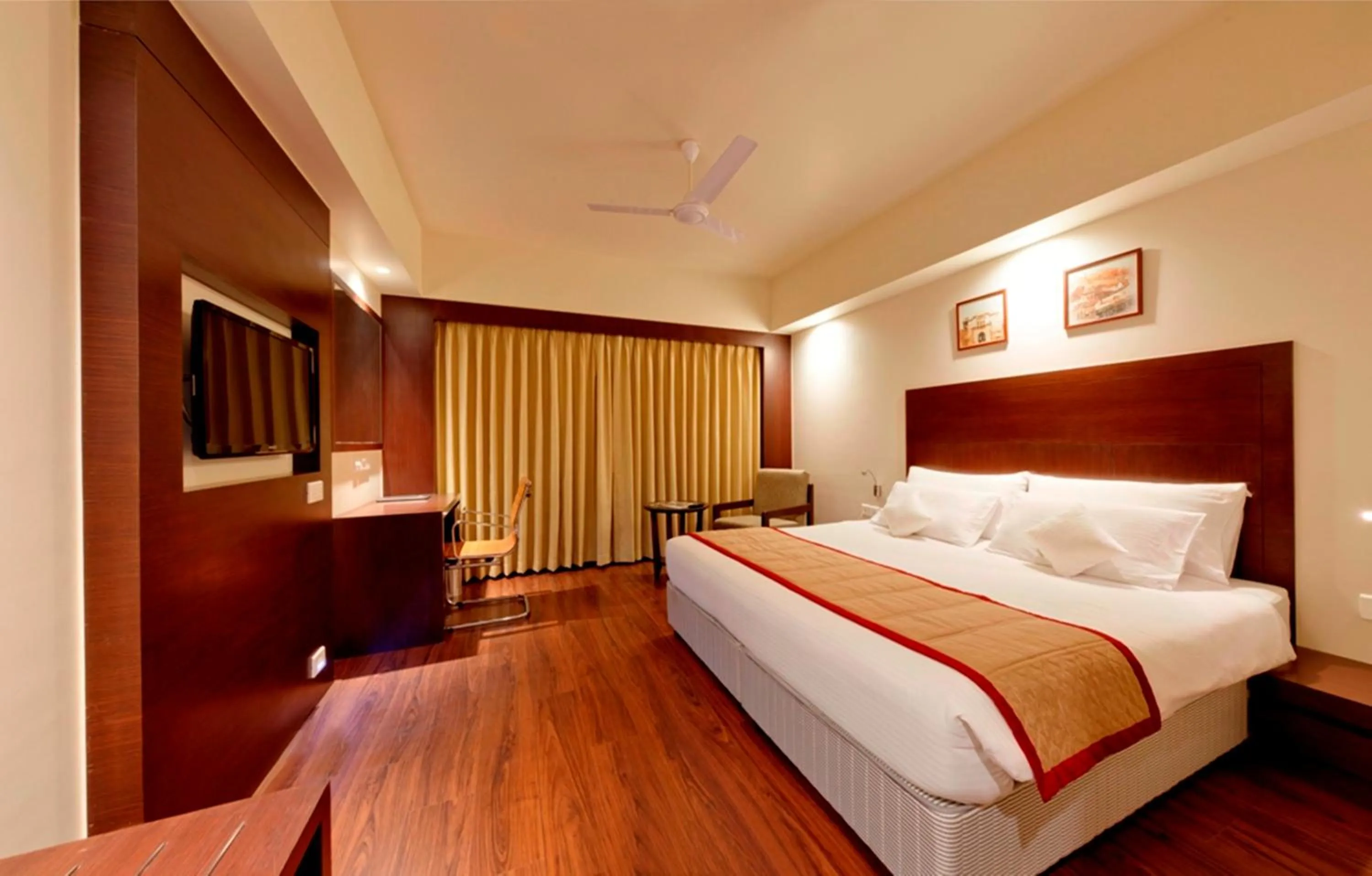 Photo of the whole room, Bed in Ramee Panchshil