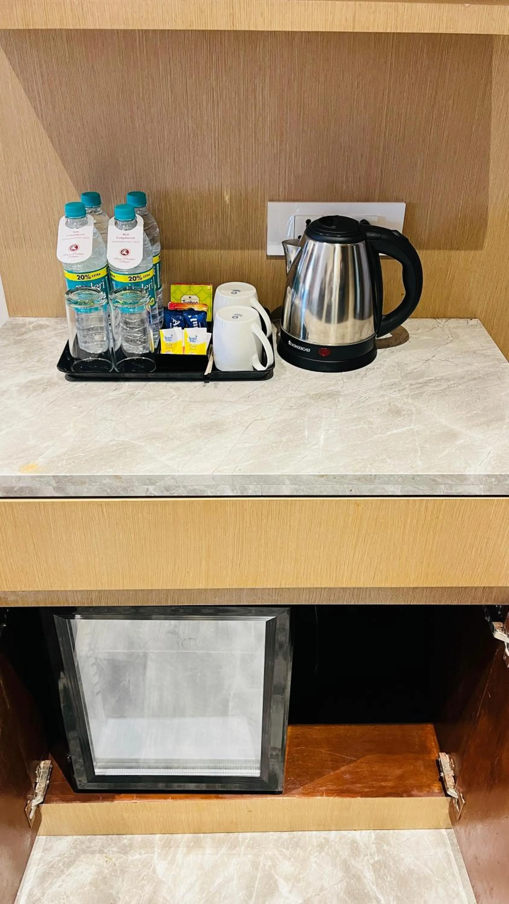 Coffee/tea facilities in Ramee Panchshil