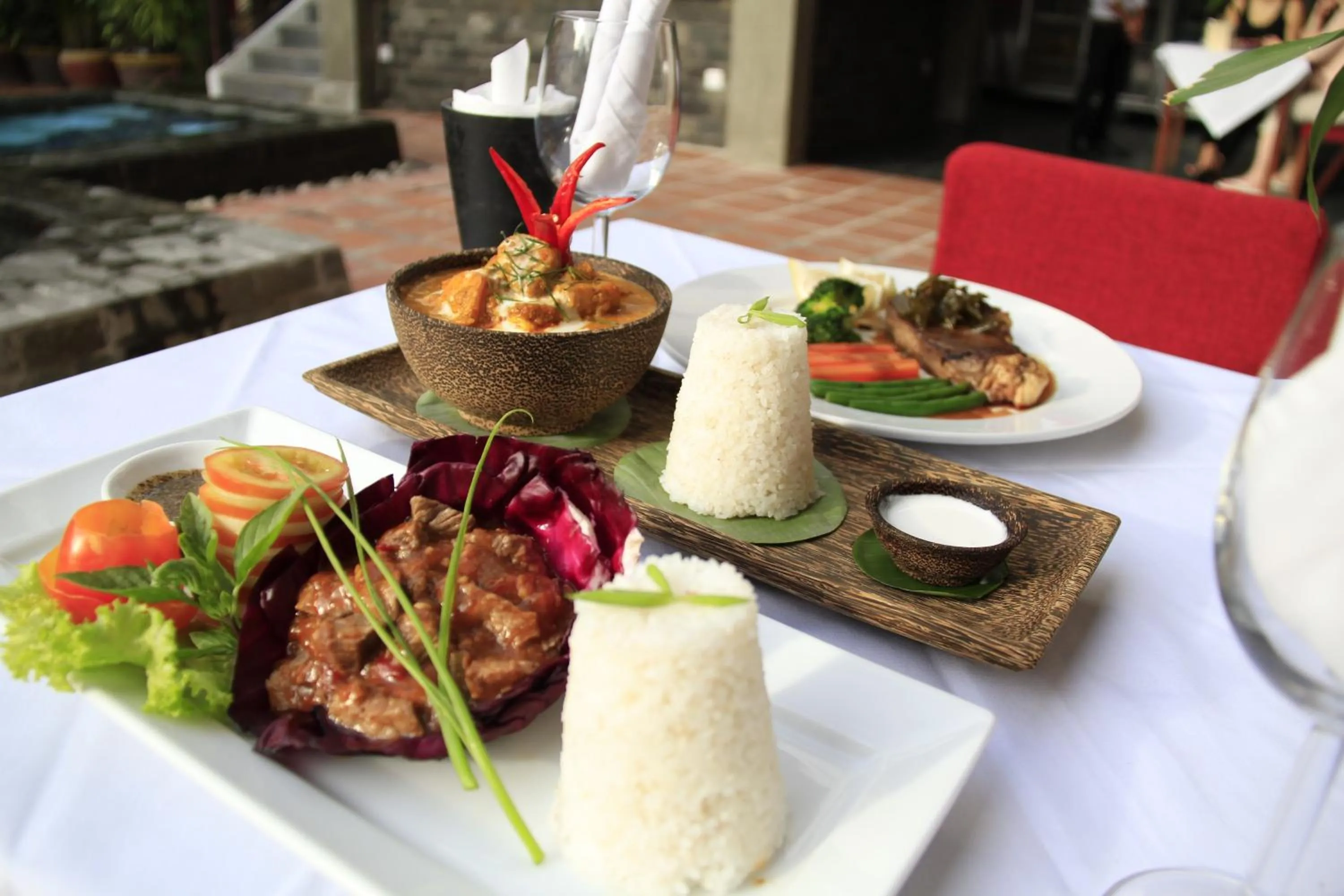 Food and drinks in Mekong Angkor Deluxe Hotel