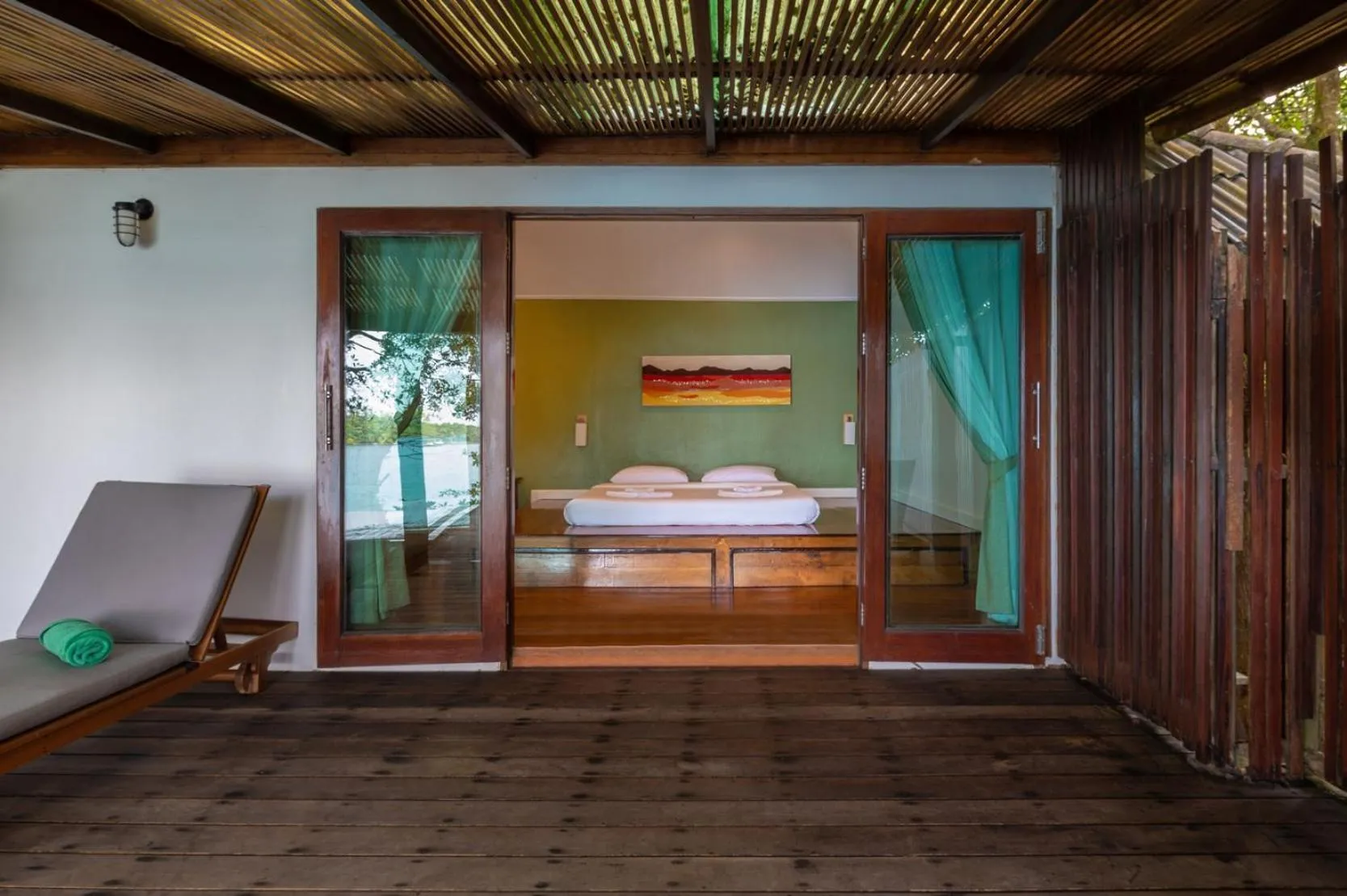 Bed in Captain Hook Resort @Koh Kood