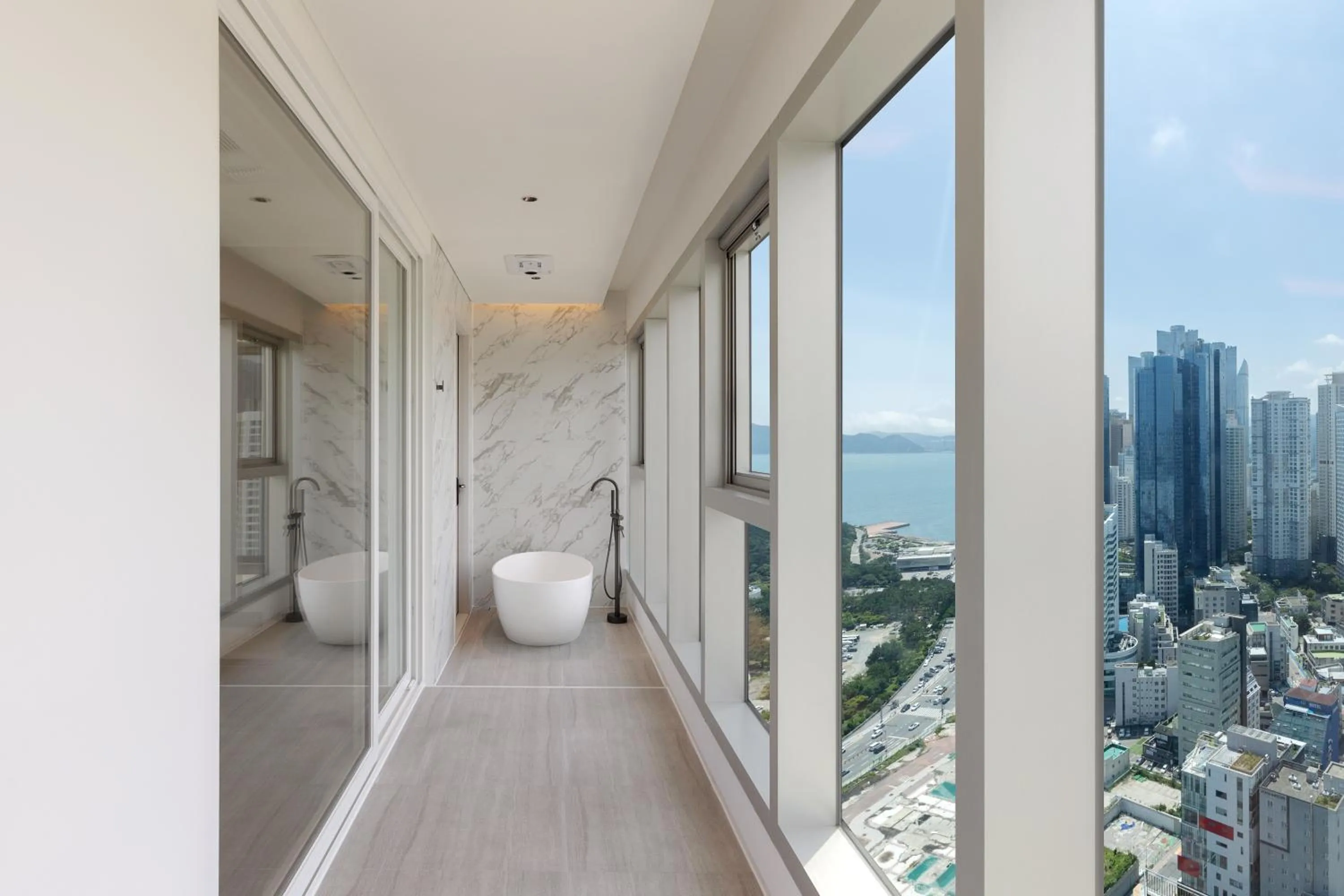 Bath in NewCZ Haeundae Residence