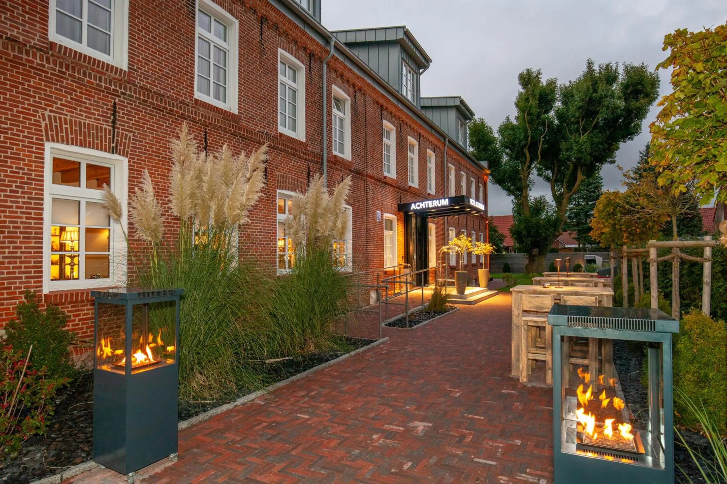 Property building in Hotel Achterum Greetsiel
