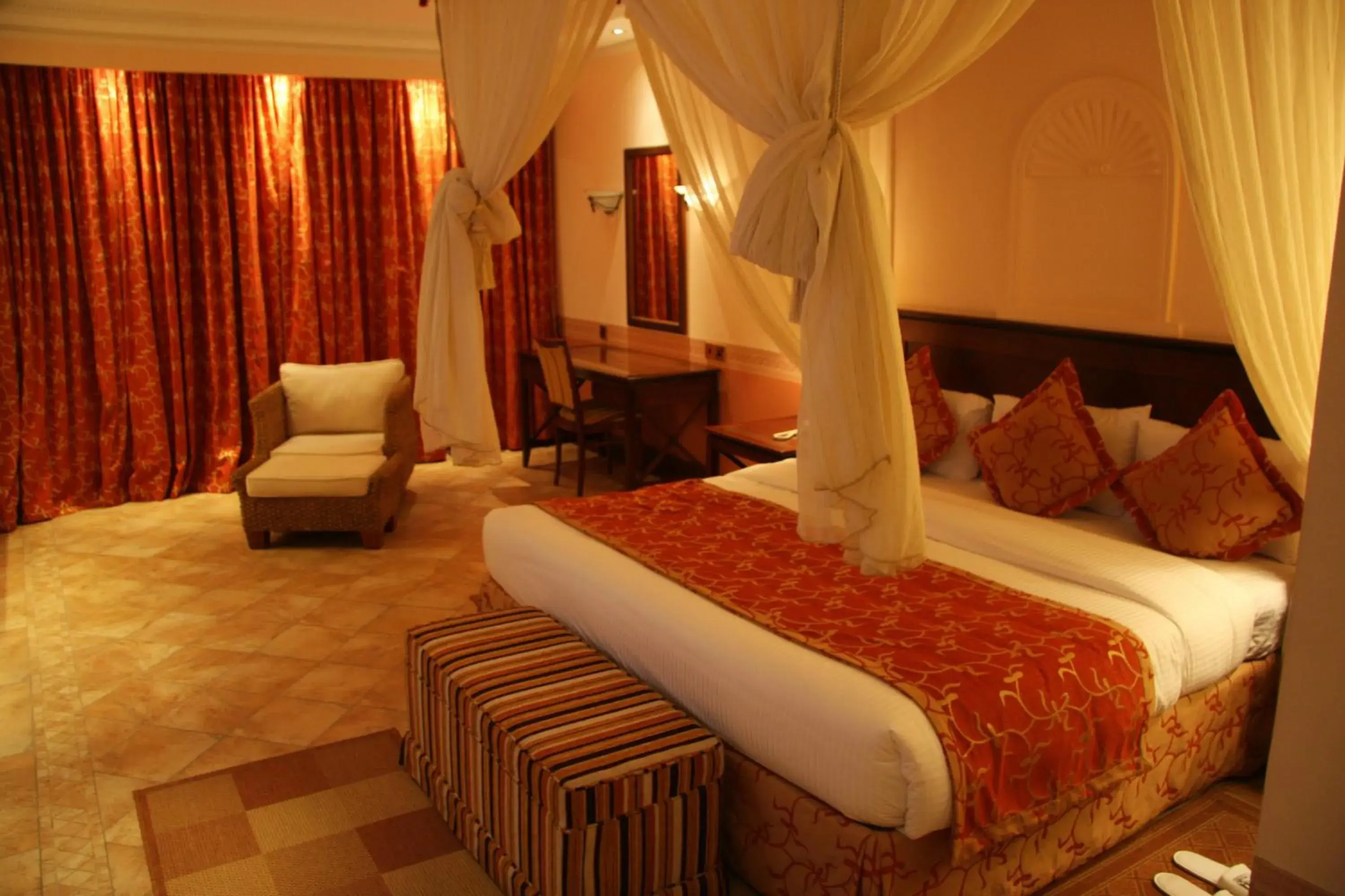 Deluxe Room in Lake Victoria Serena Golf Resort & Spa Deluxe Room in Lake Victoria Serena Golf Resort & Spa