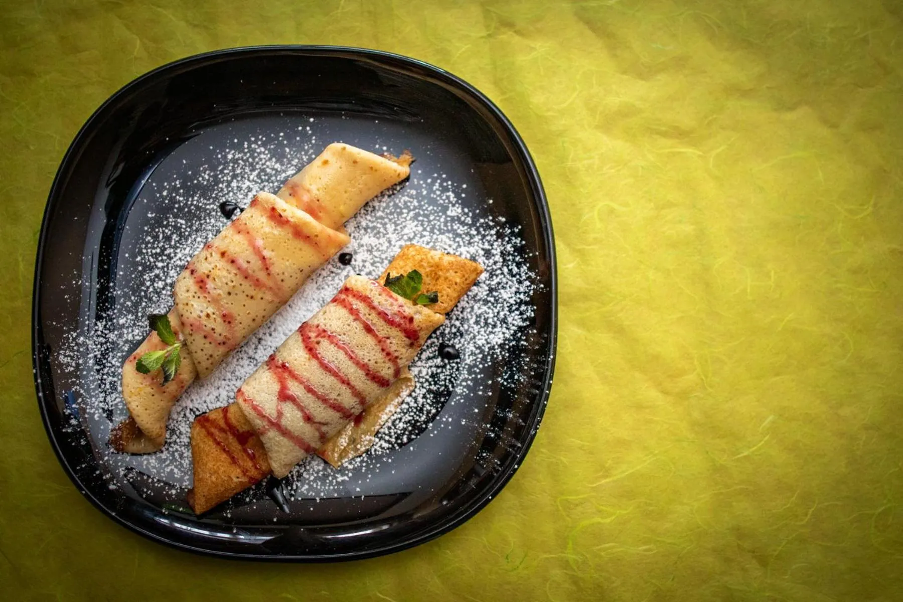 Restaurant/places to eat in Hotel Riviera