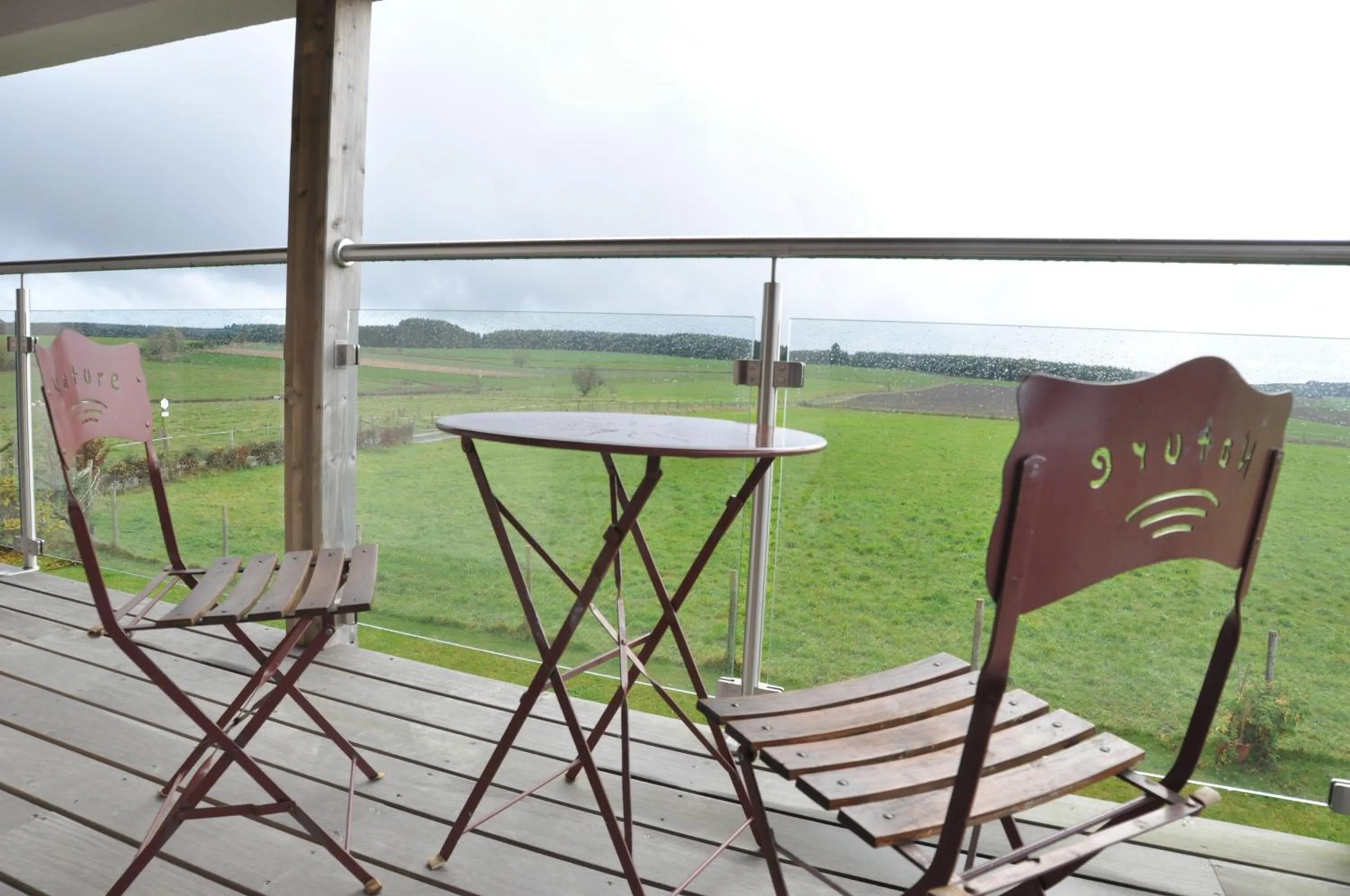 Patio in B&B La Chabetaine