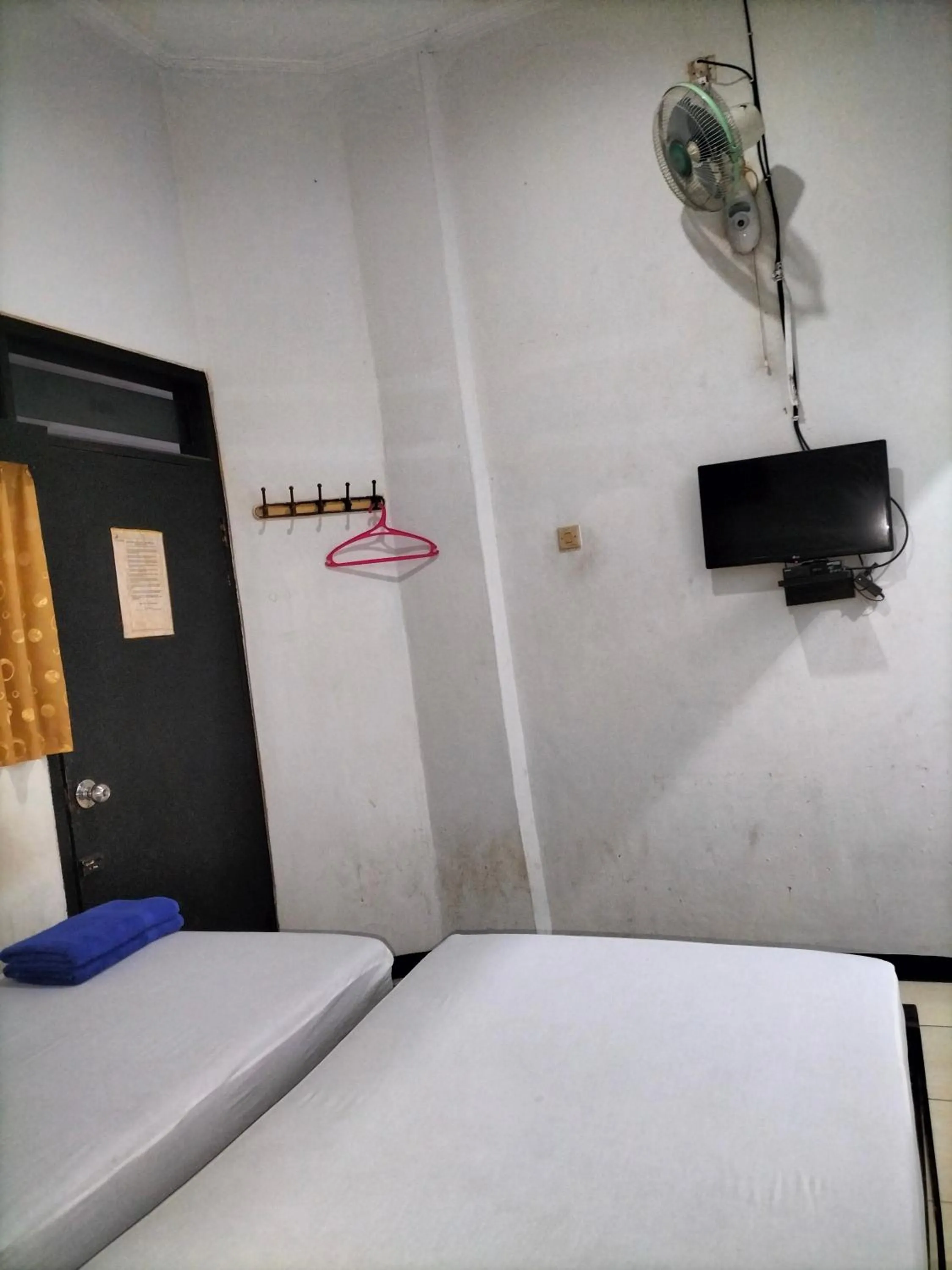 TV and multimedia, Bed in Hotel Kudus Permata