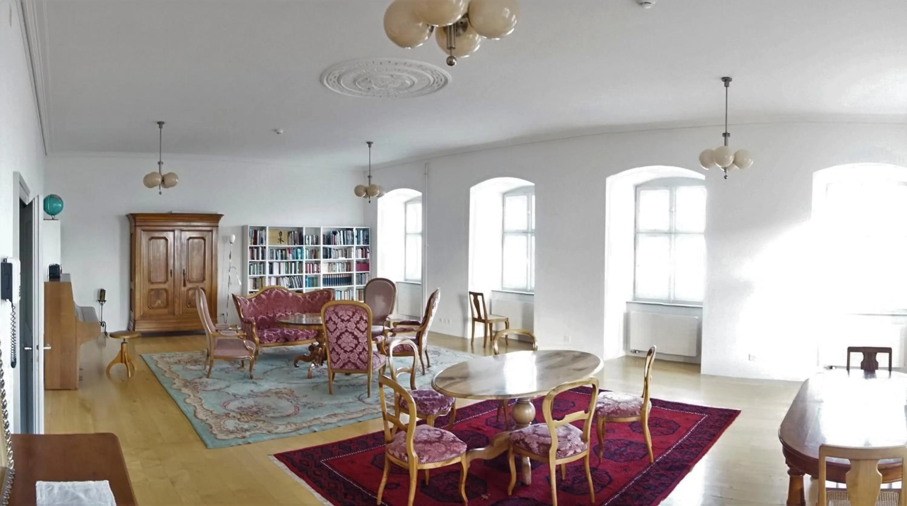 Library in Klosterhotel Kreuz